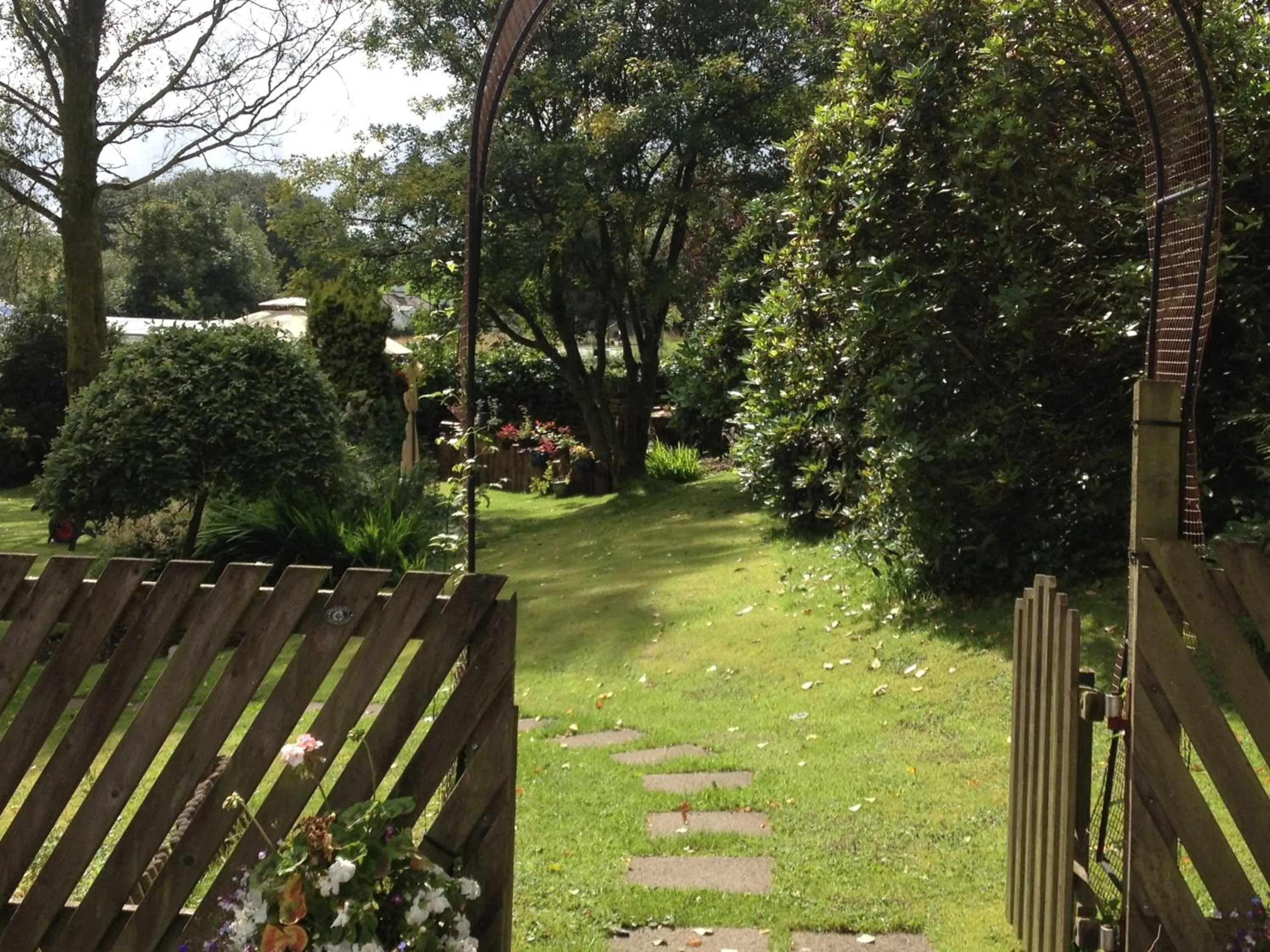 Garden in School House Cottage B&B and tea garden