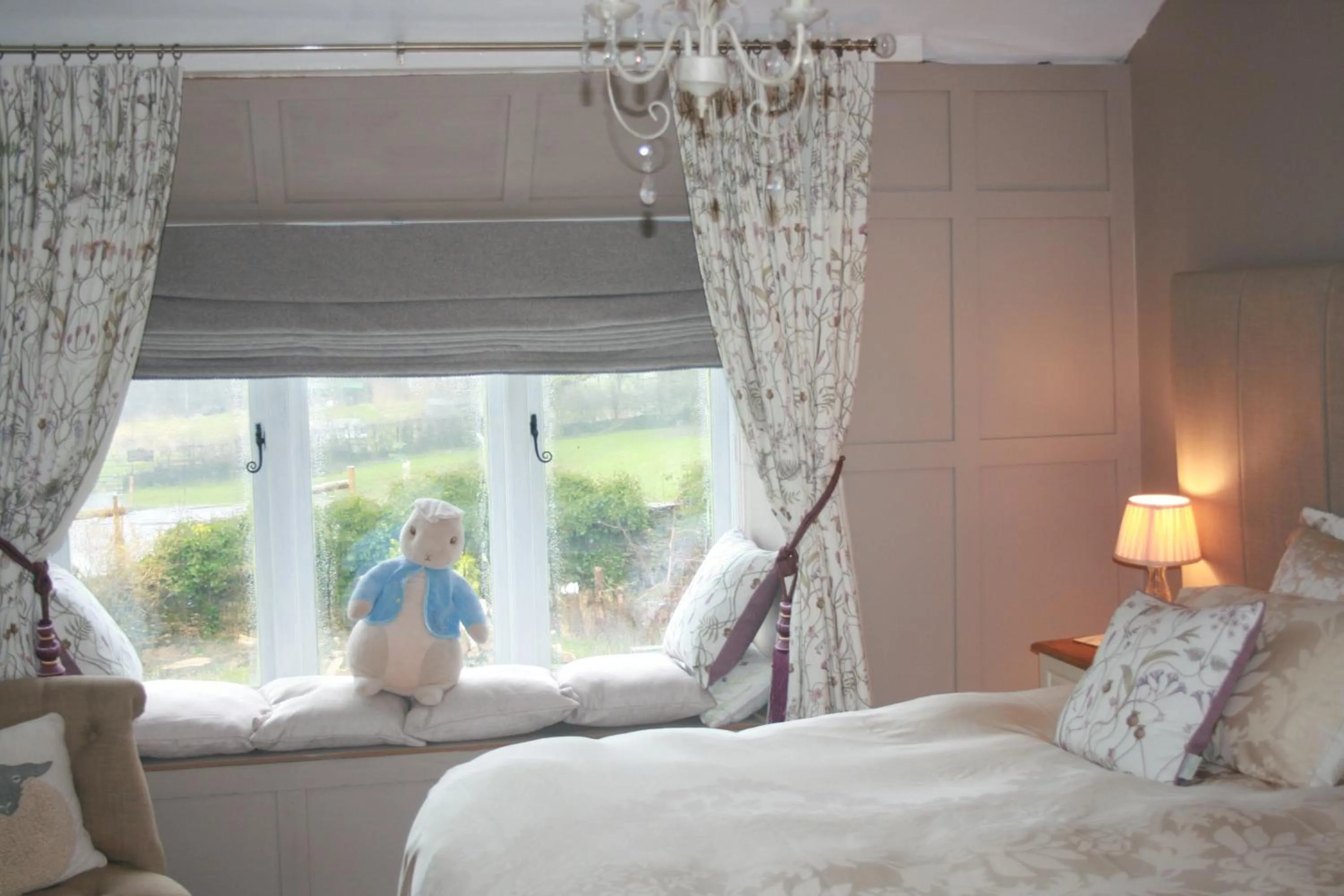 Bed in School House Cottage B&B and tea garden