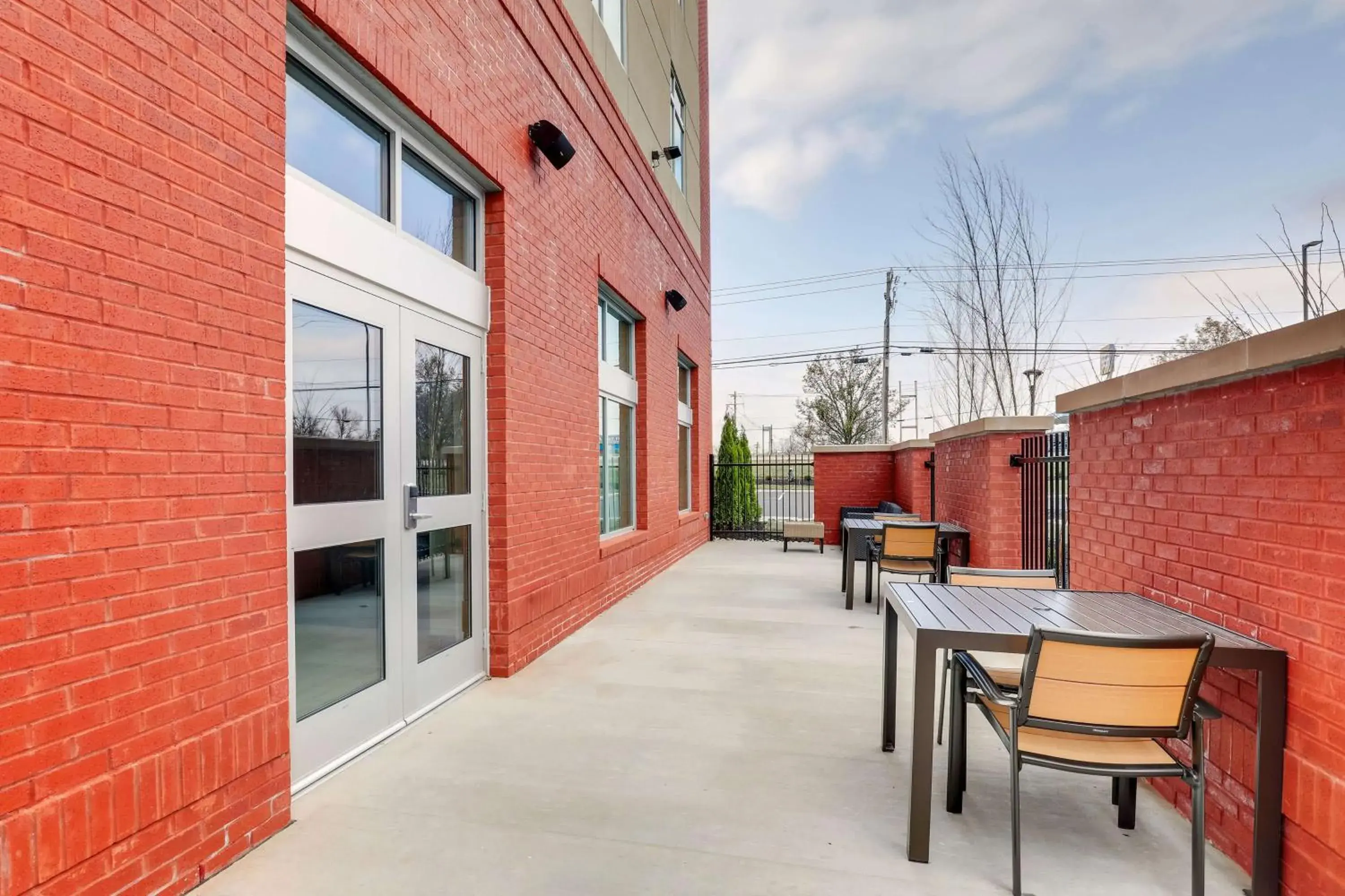 Property building in Drury Plaza Hotel Cincinnati Florence Property building in Drury Plaza Hotel Cincinnati Florence