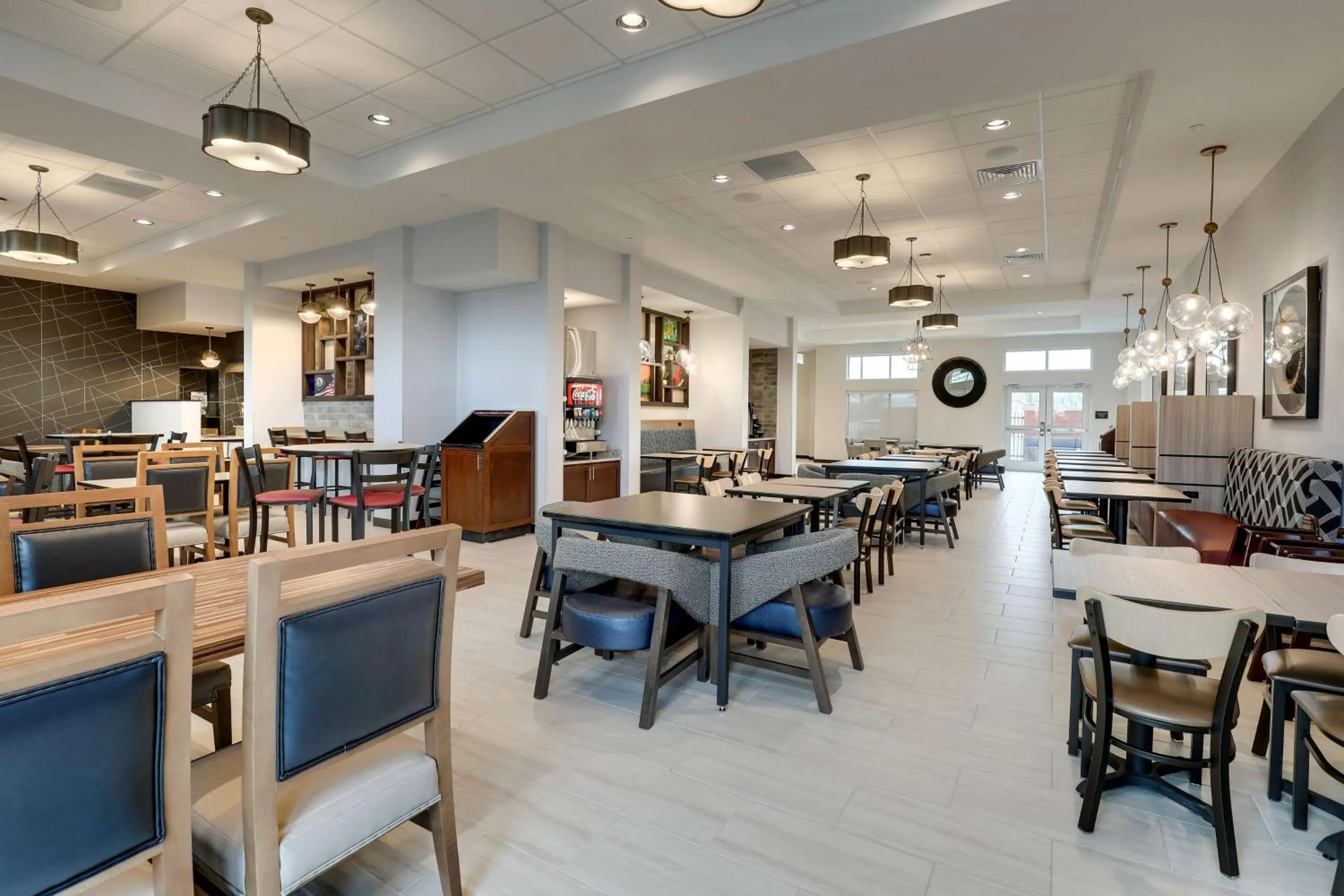 Breakfast in Drury Plaza Hotel Cincinnati Florence