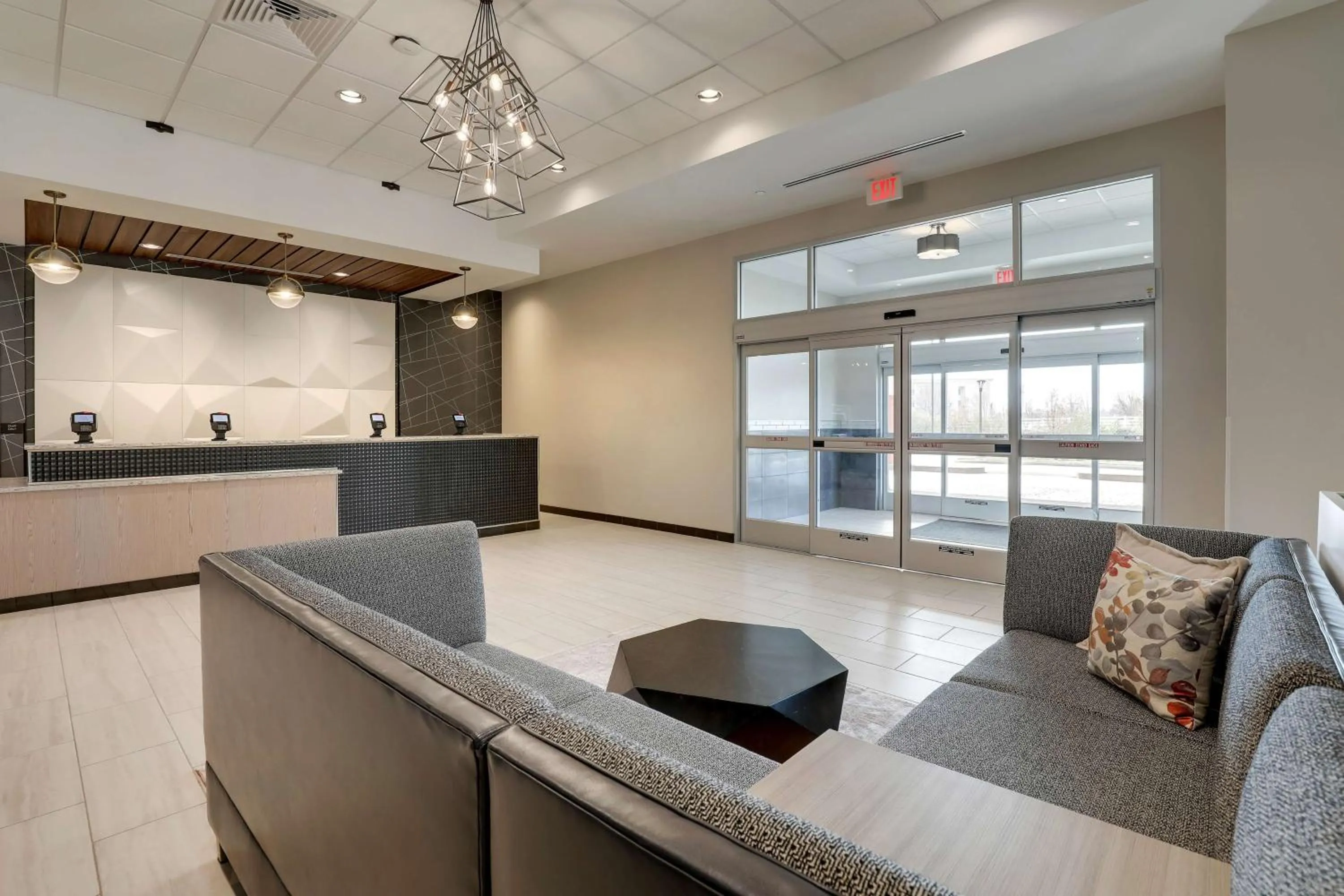 Lobby or reception in Drury Plaza Hotel Cincinnati Florence