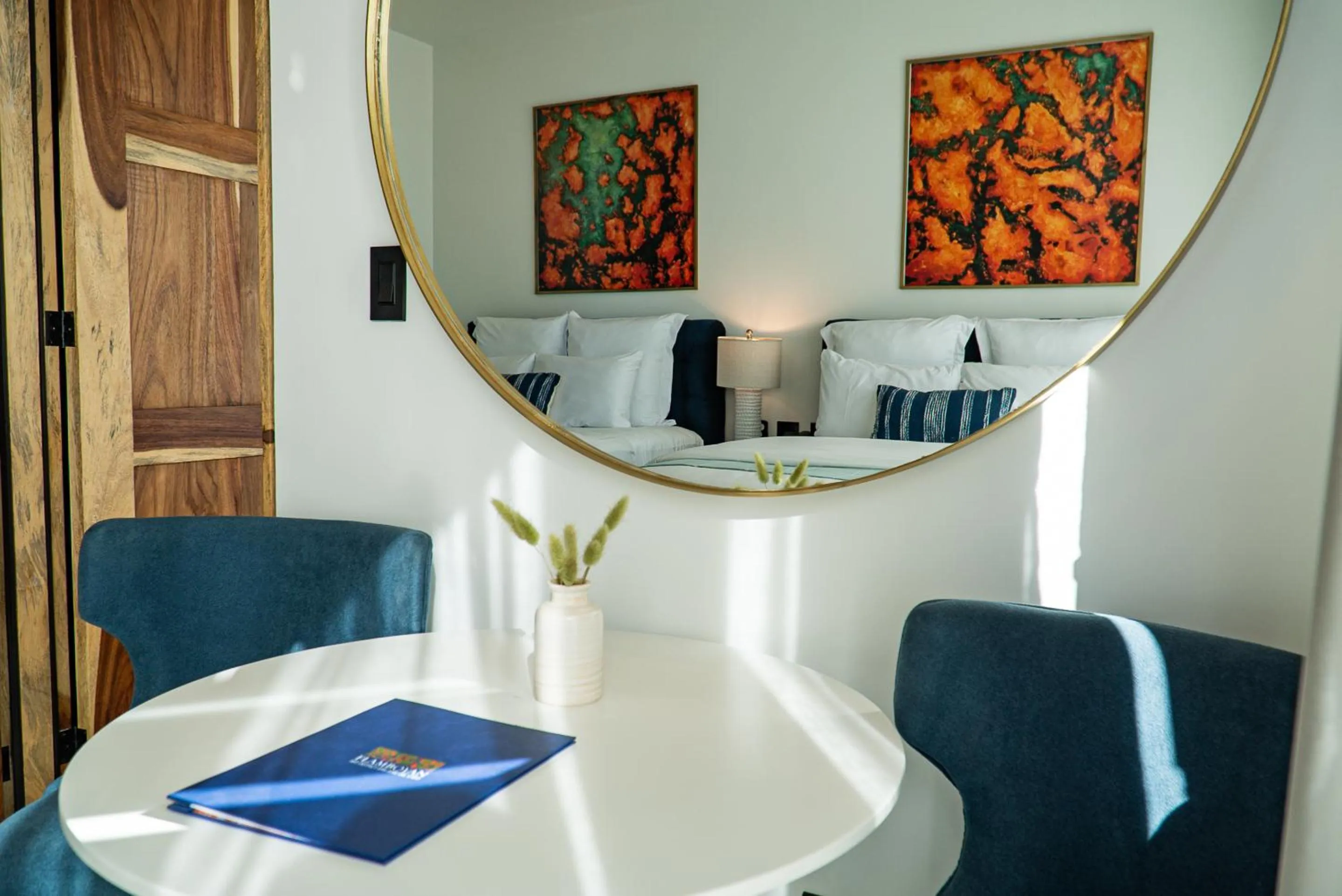 Seating area in Flamboyan Hotel & Residences