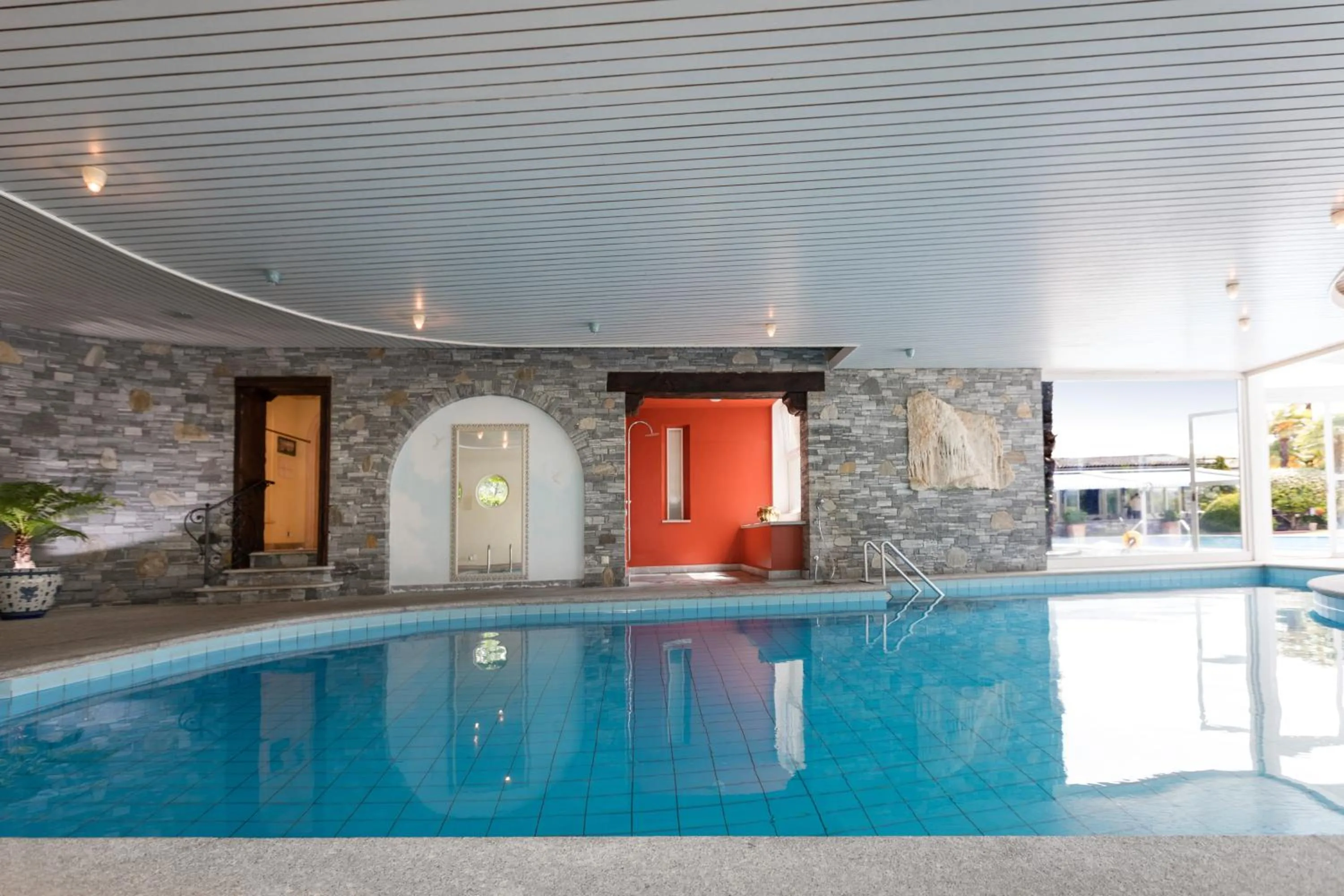 Swimming pool in Villa Delta - Parkhotel Delta