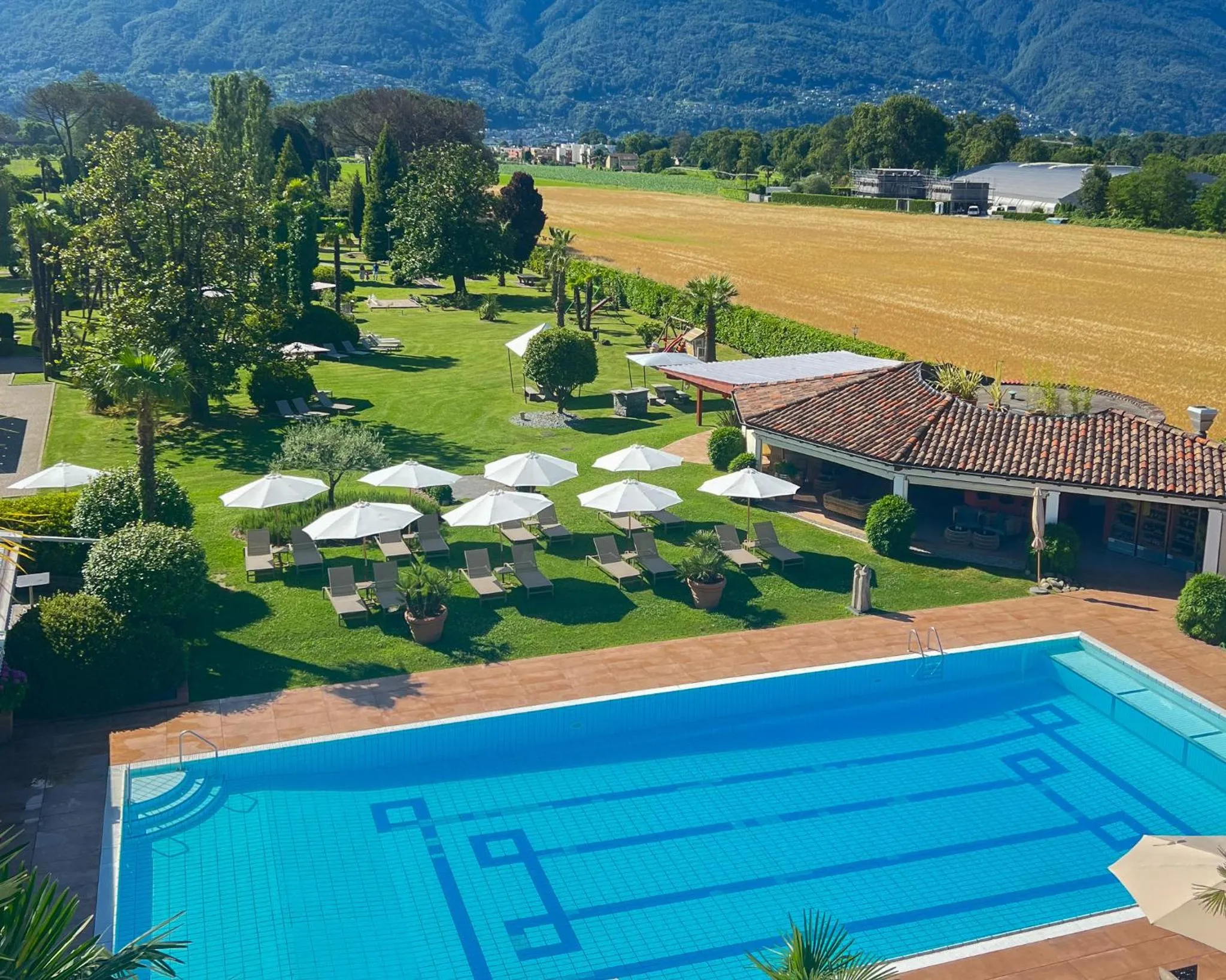 Swimming pool in Villa Delta - Parkhotel Delta