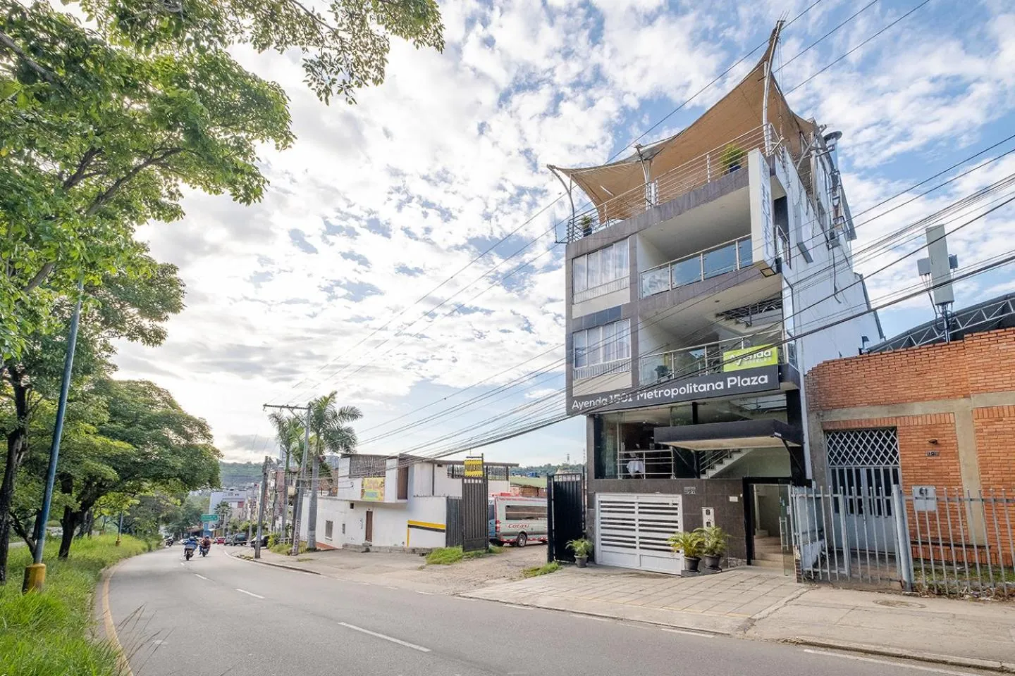 Facade/entrance in Ayenda 1501 Metropolitana Plaza