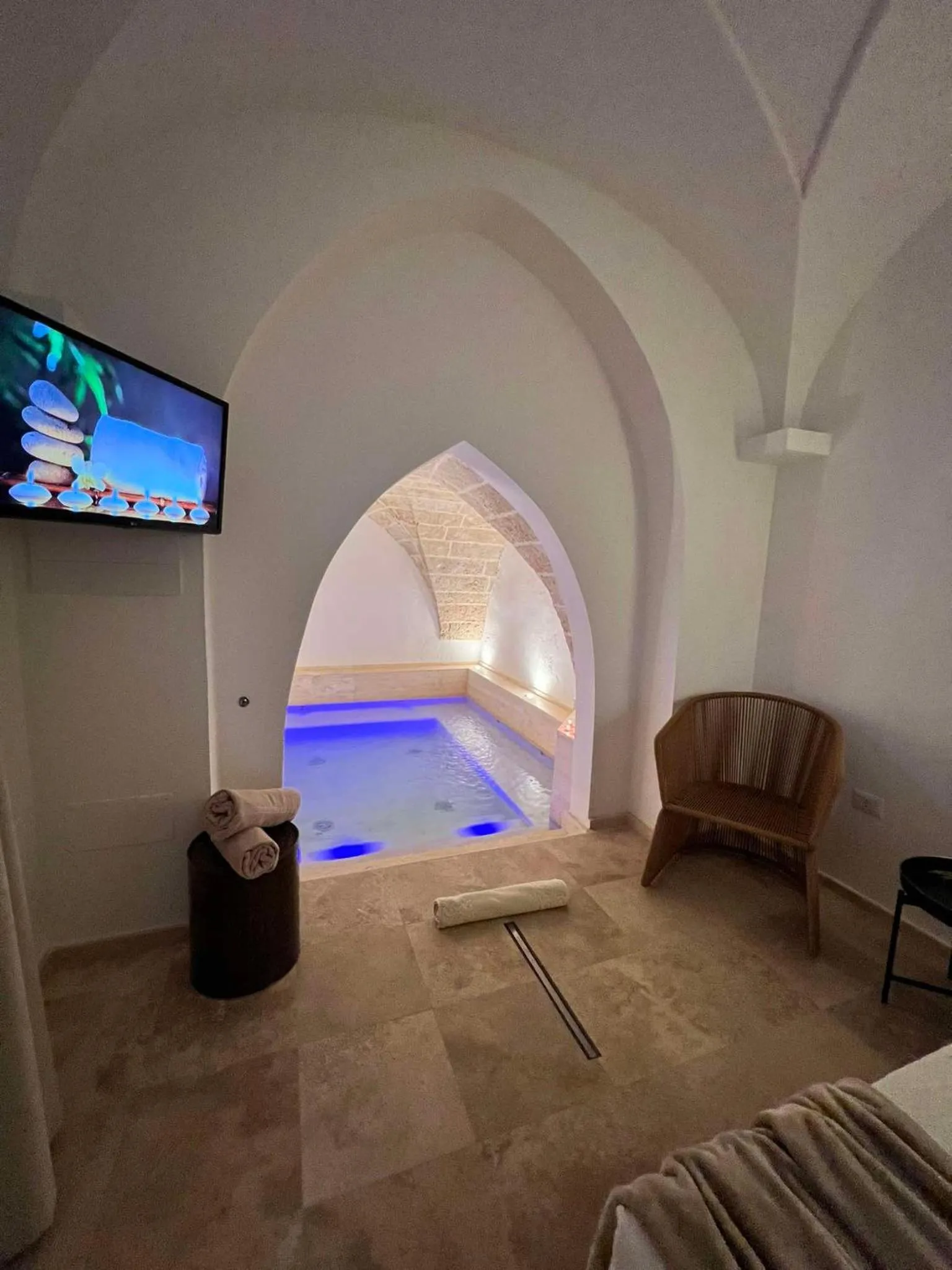 Photo of the whole room in TS Residence