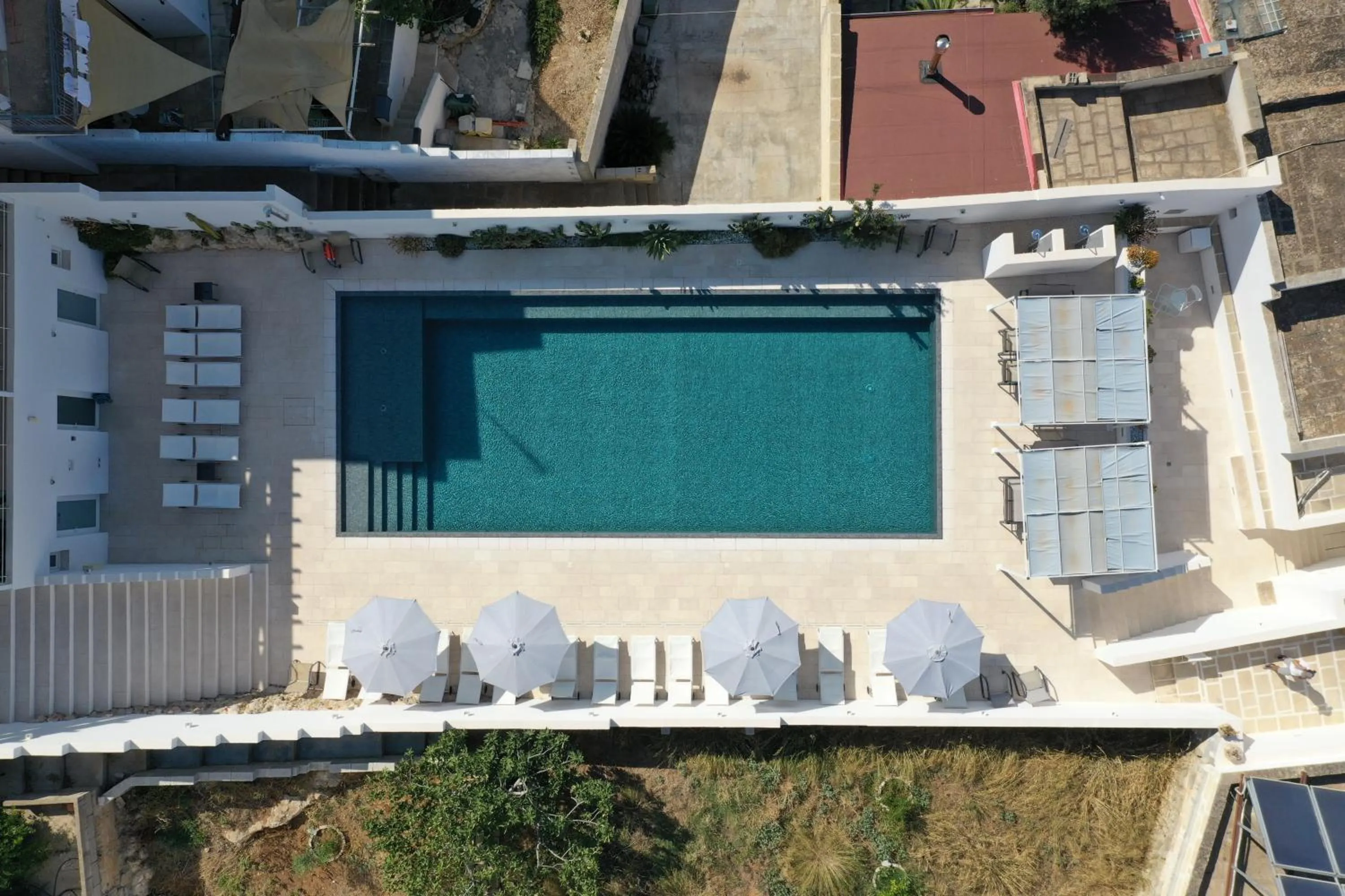 Swimming pool in TS Residence