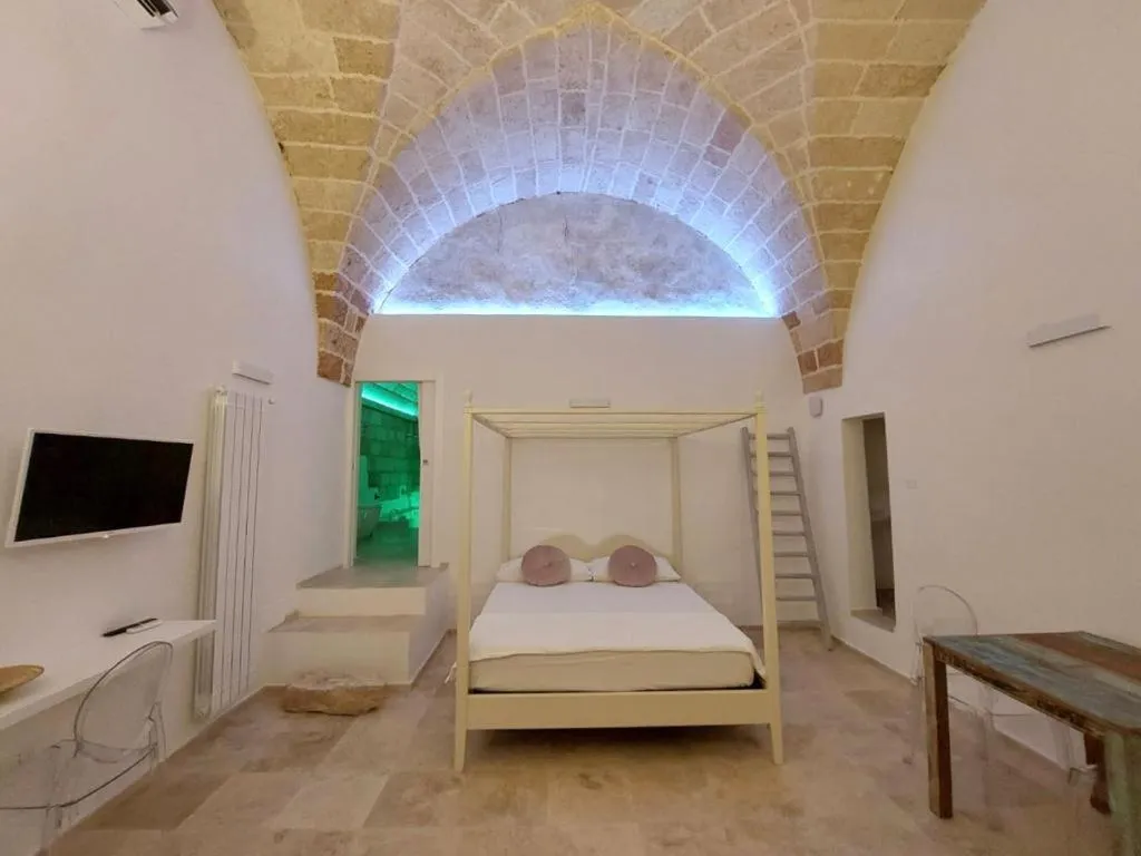 Photo of the whole room, Bed in TS Residence