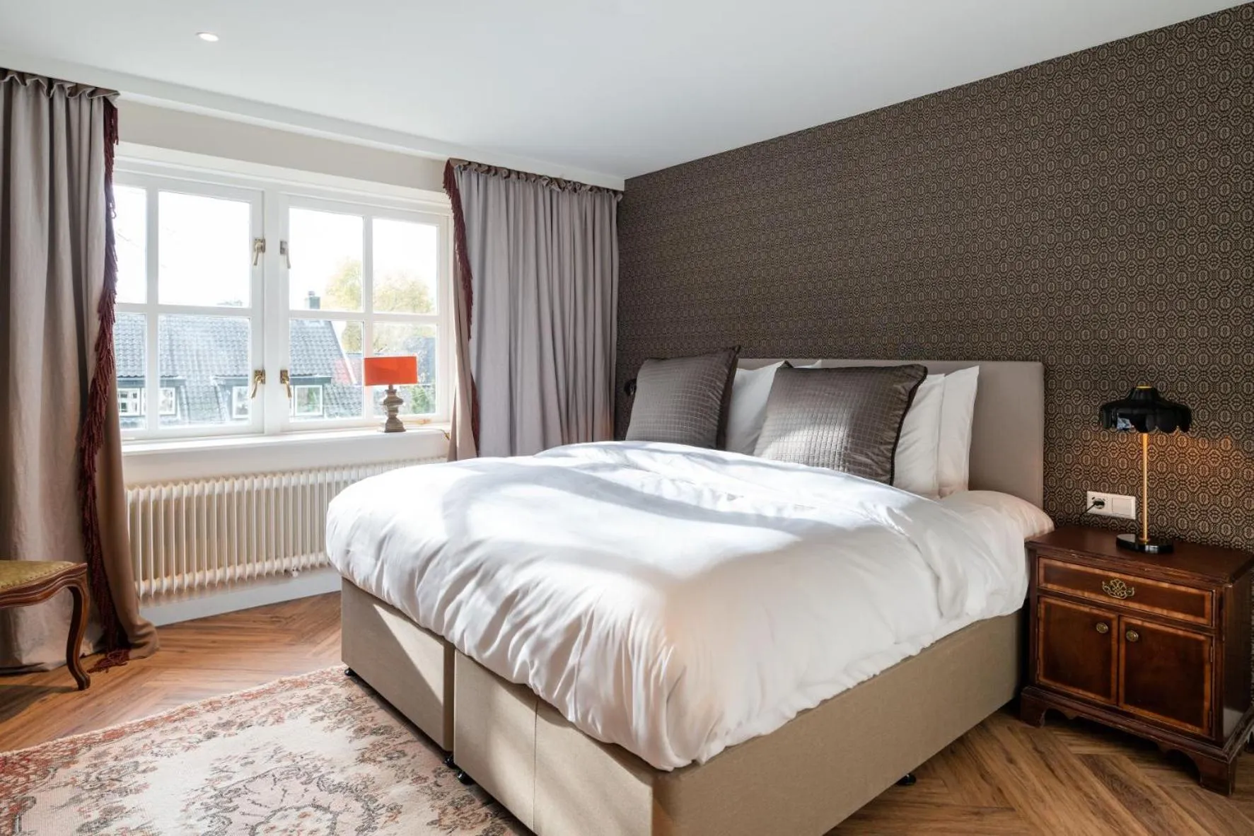 Photo of the whole room, Bed in Boetiekhotel De Kastanjehof