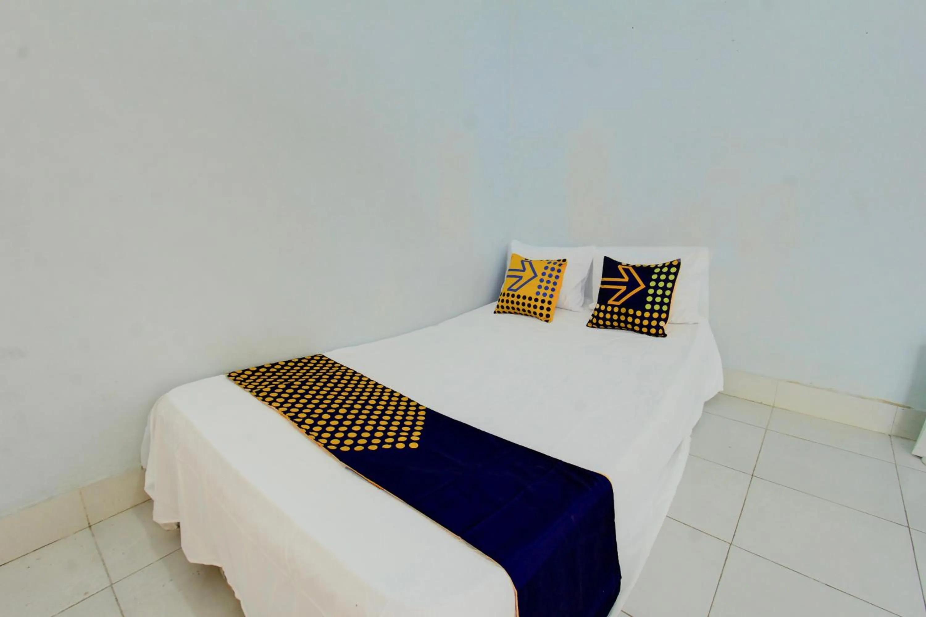 Bedroom in OYO Life 93015 Kos Anto