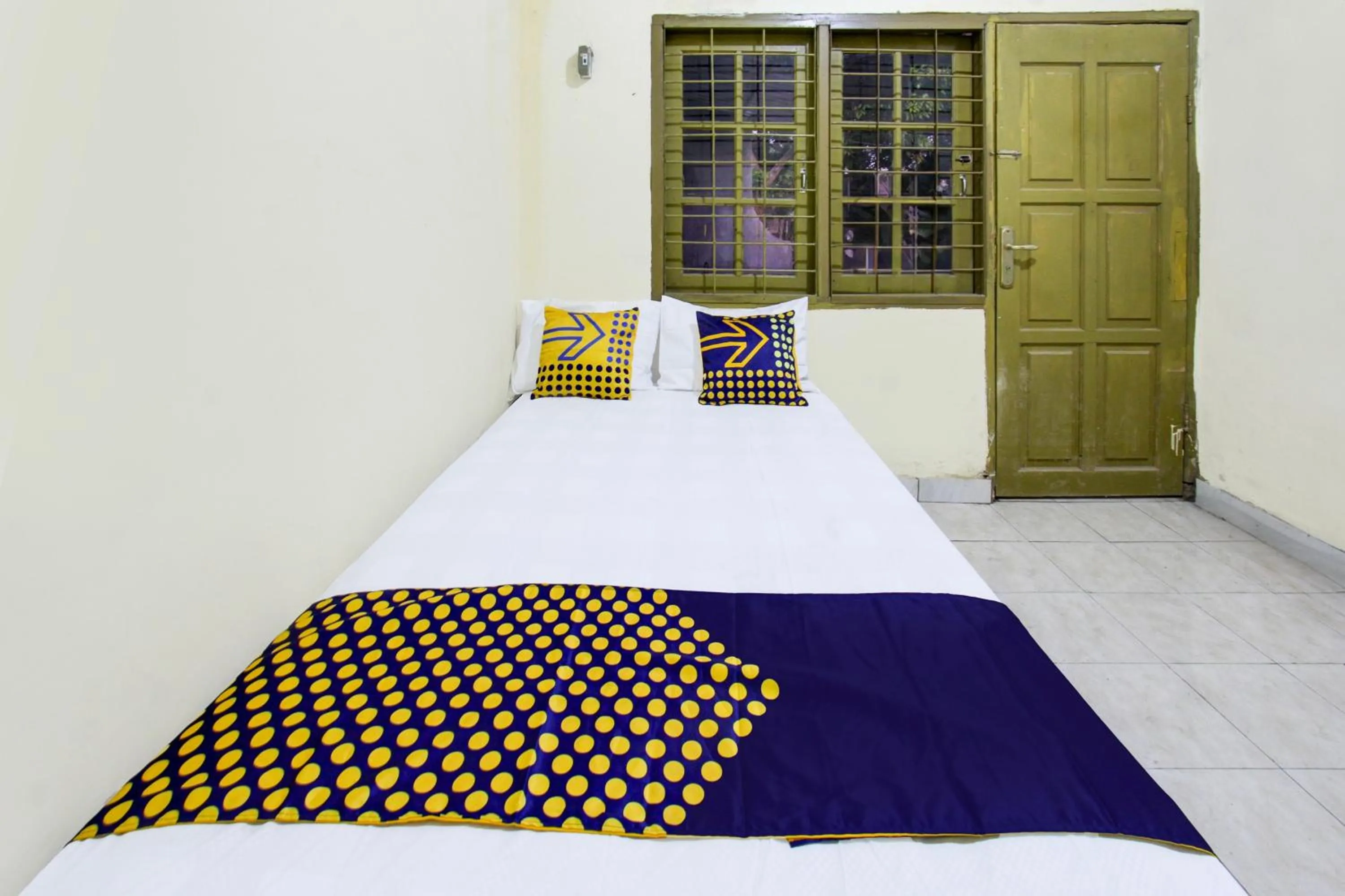 Bedroom, Bed in OYO Life 93284 Kos Cendana Raya