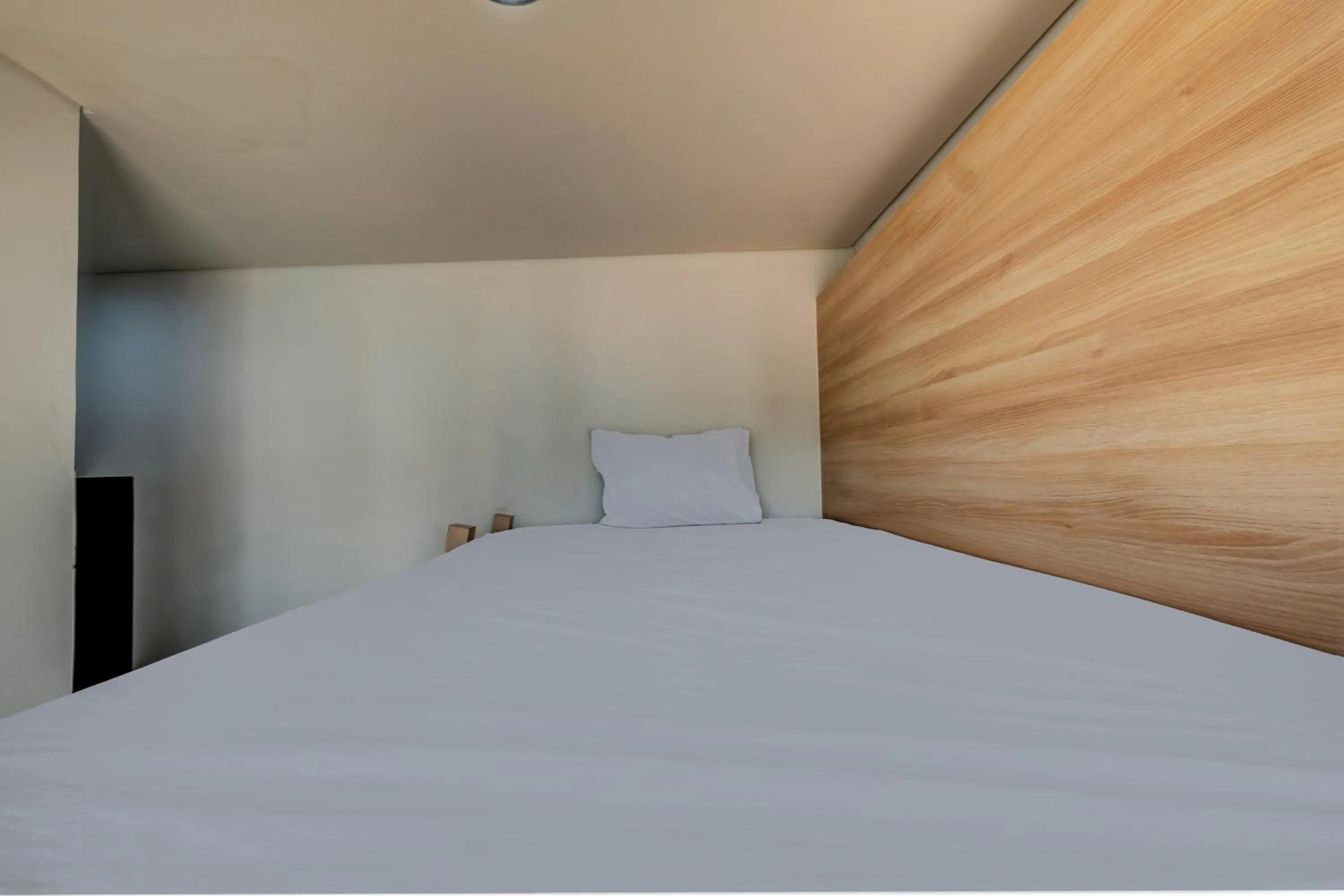 Bedroom, Bed in OYO Life 93289 Jelita Residence 2