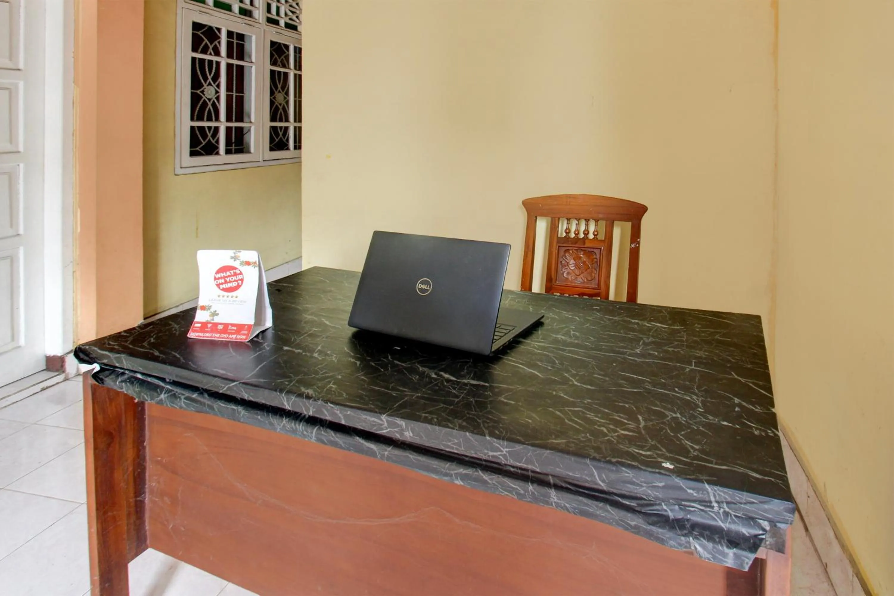 Lobby or reception in OYO Life 93265 Kos Cendana Seruni Raya