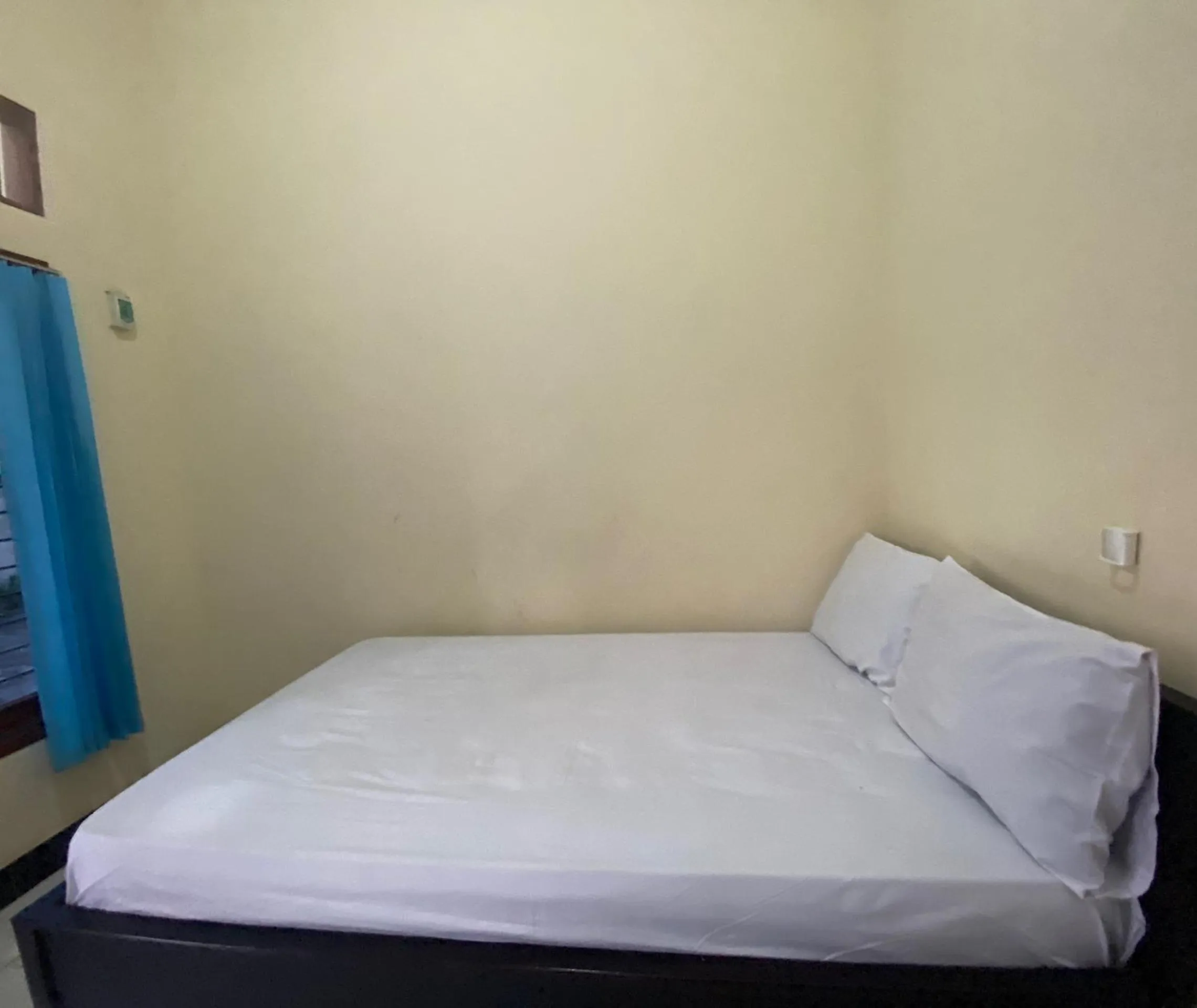 Bedroom, Bed in OYO Life 93258 Kos Sahabat