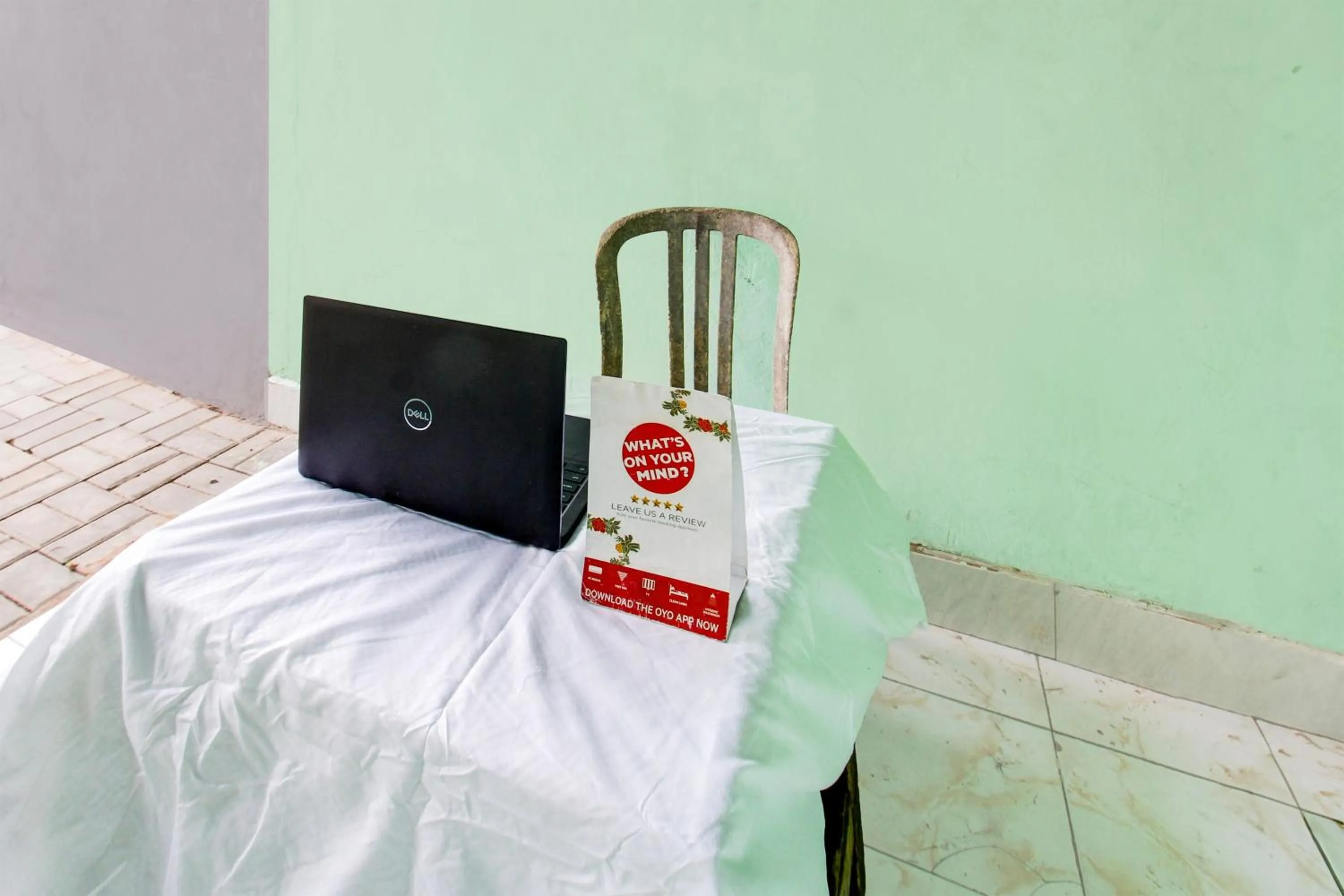 Lobby or reception, Bed in OYO Life 93256 Kos Meninting