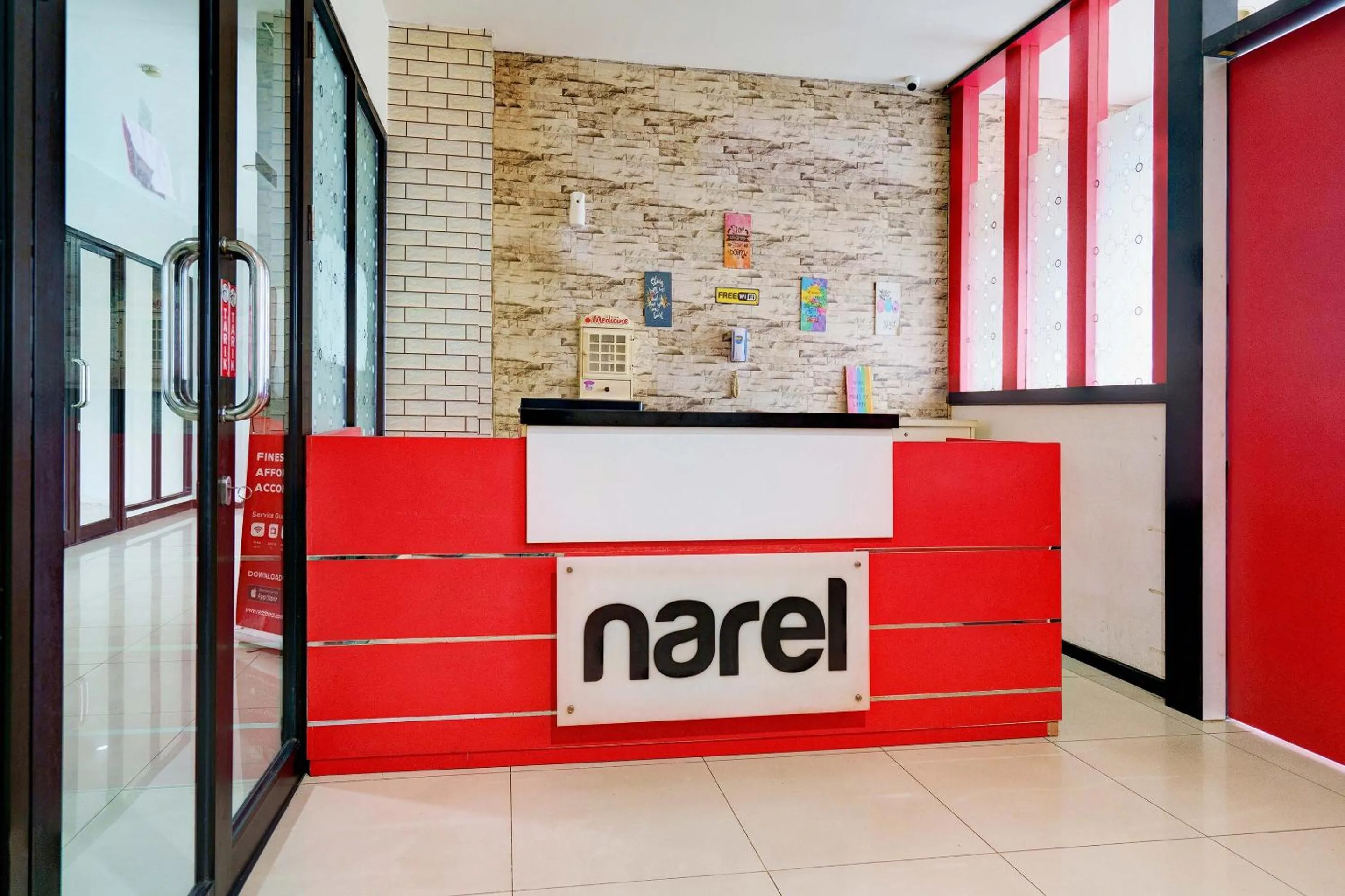 Lobby or reception in OYO Life 93310 Apartemen Tamansari Panoramic By Santuy 2