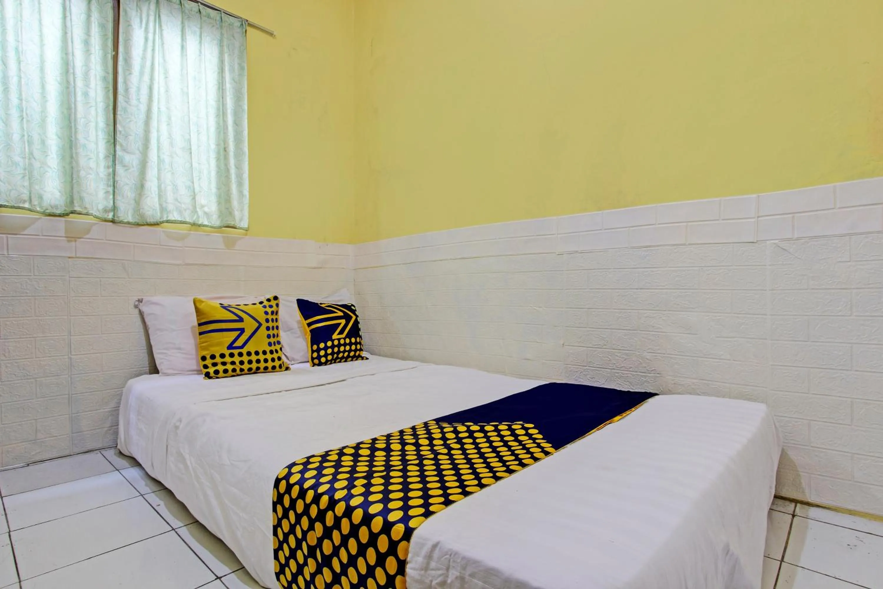 Bedroom, Bed in Hotel O Juan Kostel