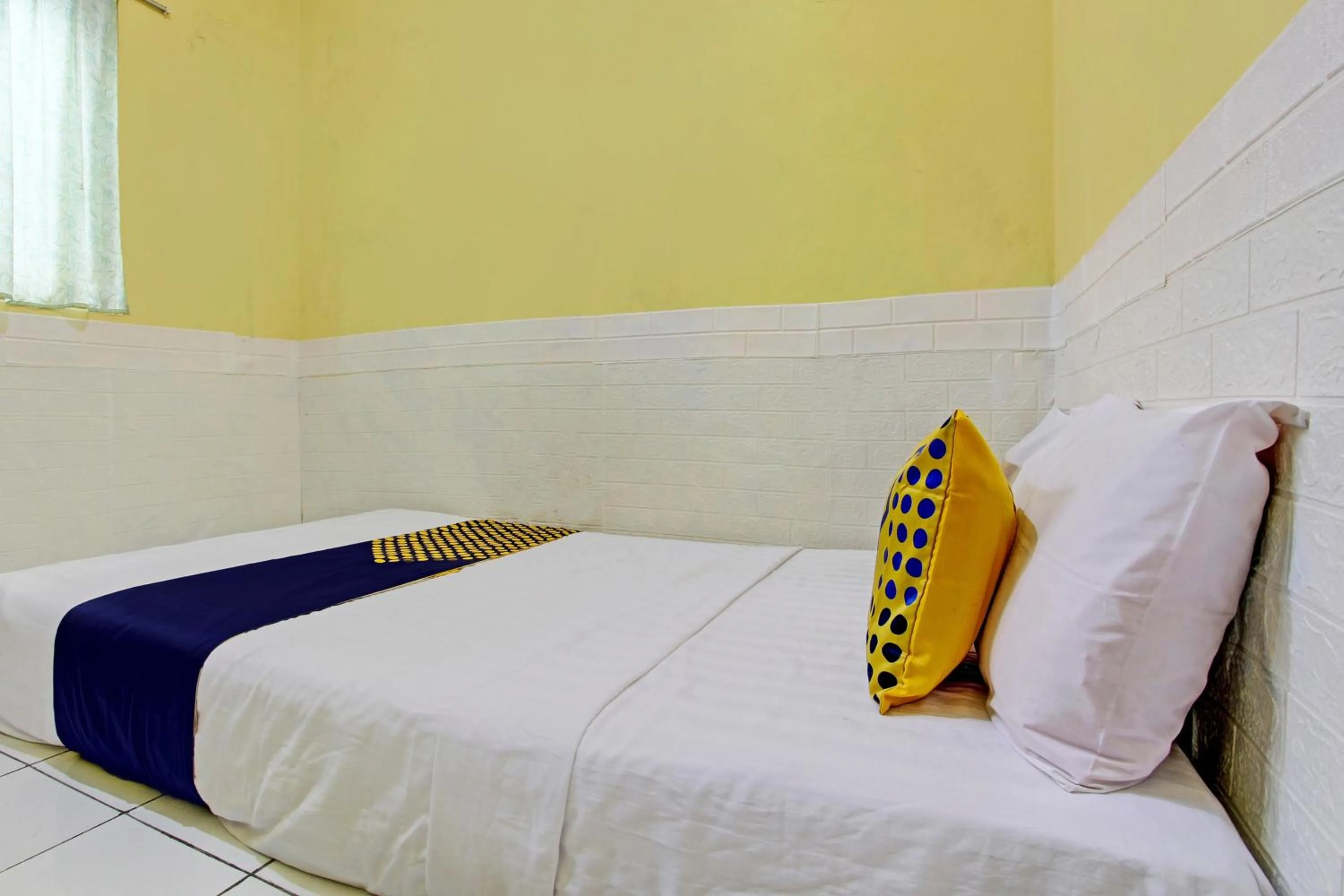 Bedroom, Bed in Hotel O Juan Kostel