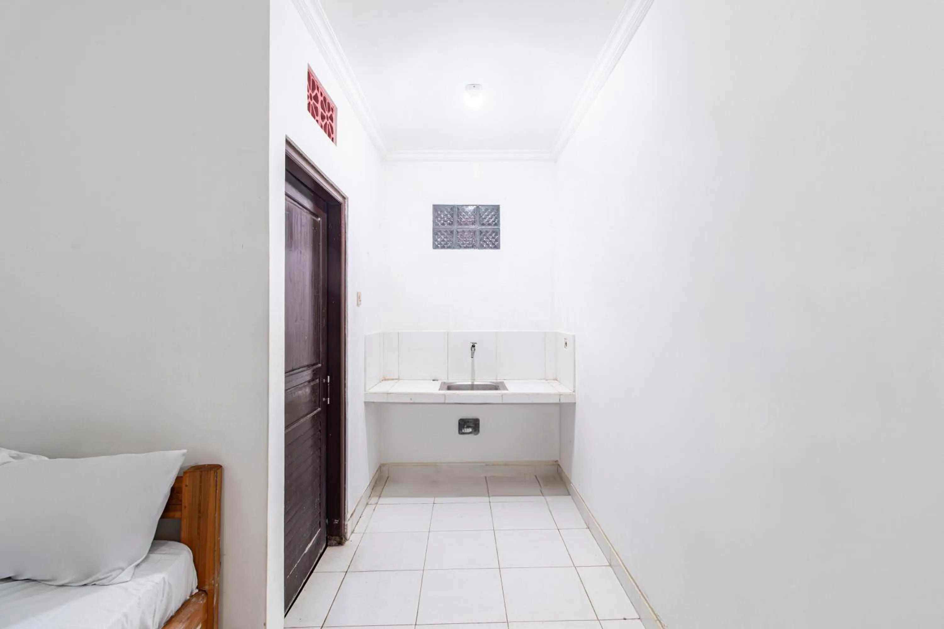 Bedroom, Bed in OYO Life 93504 Kost Krisna