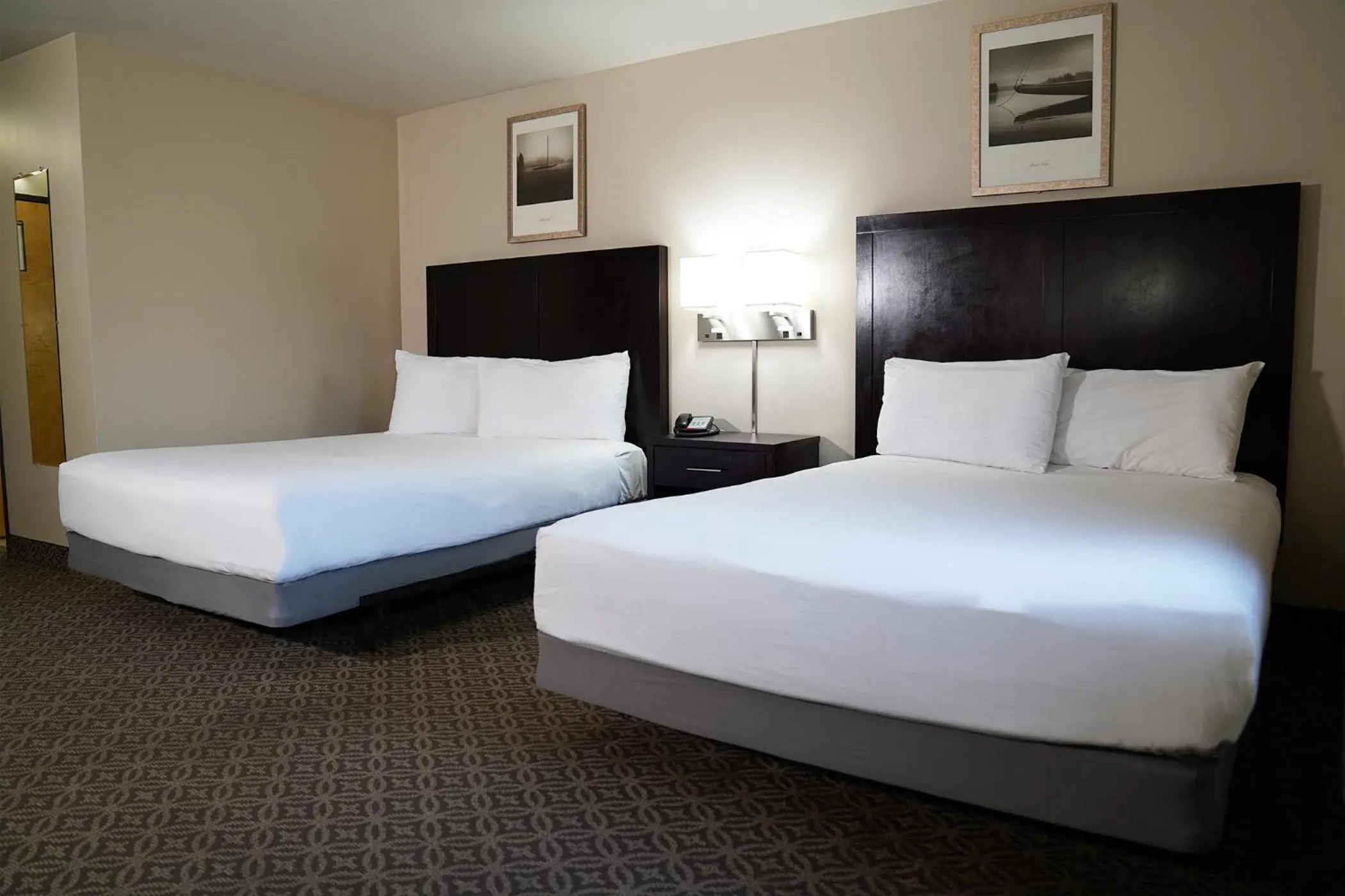 Bed in The Madison Inn