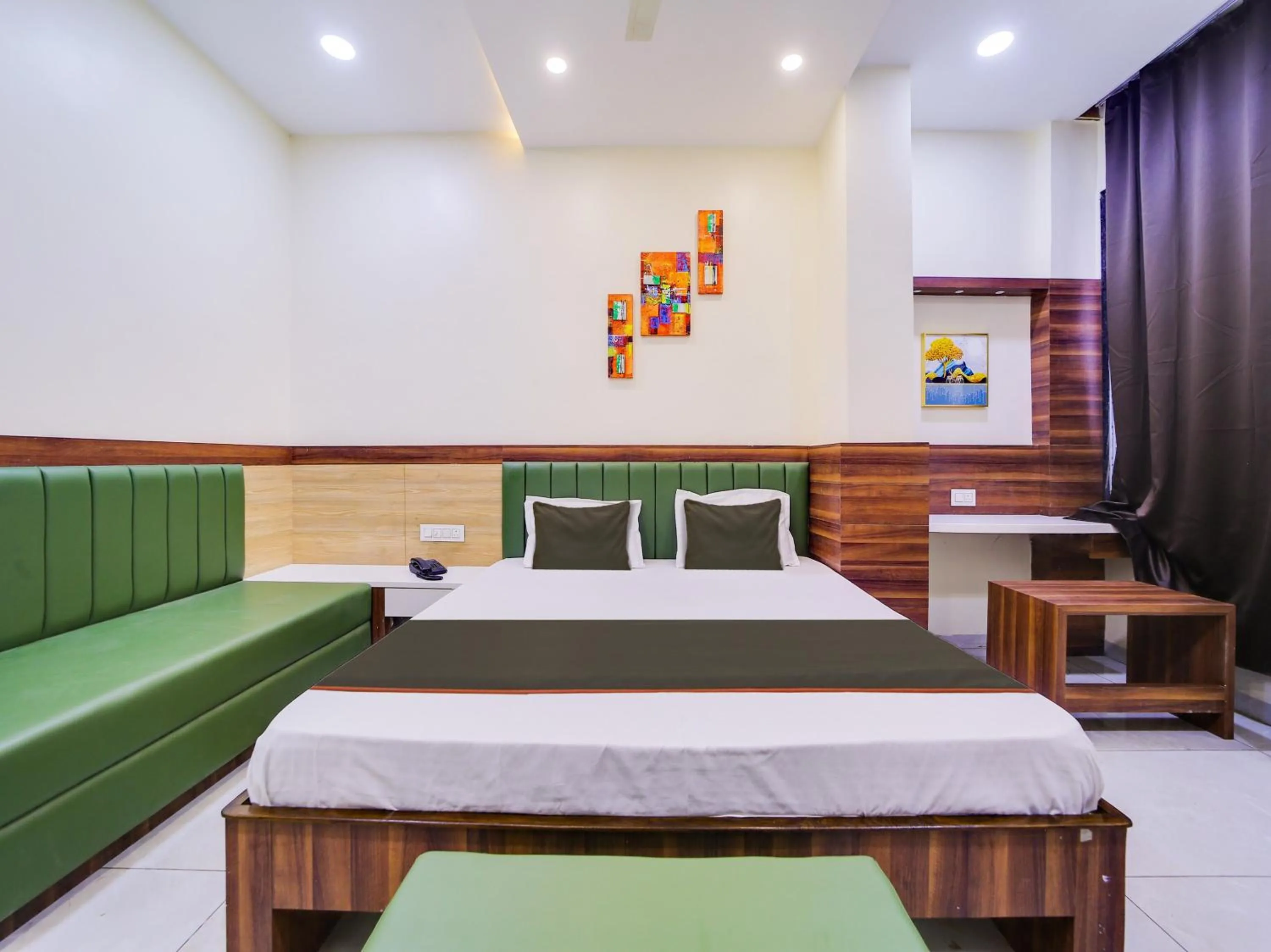 Bedroom, Bed in Hotel O by OYO Shyam Paradise