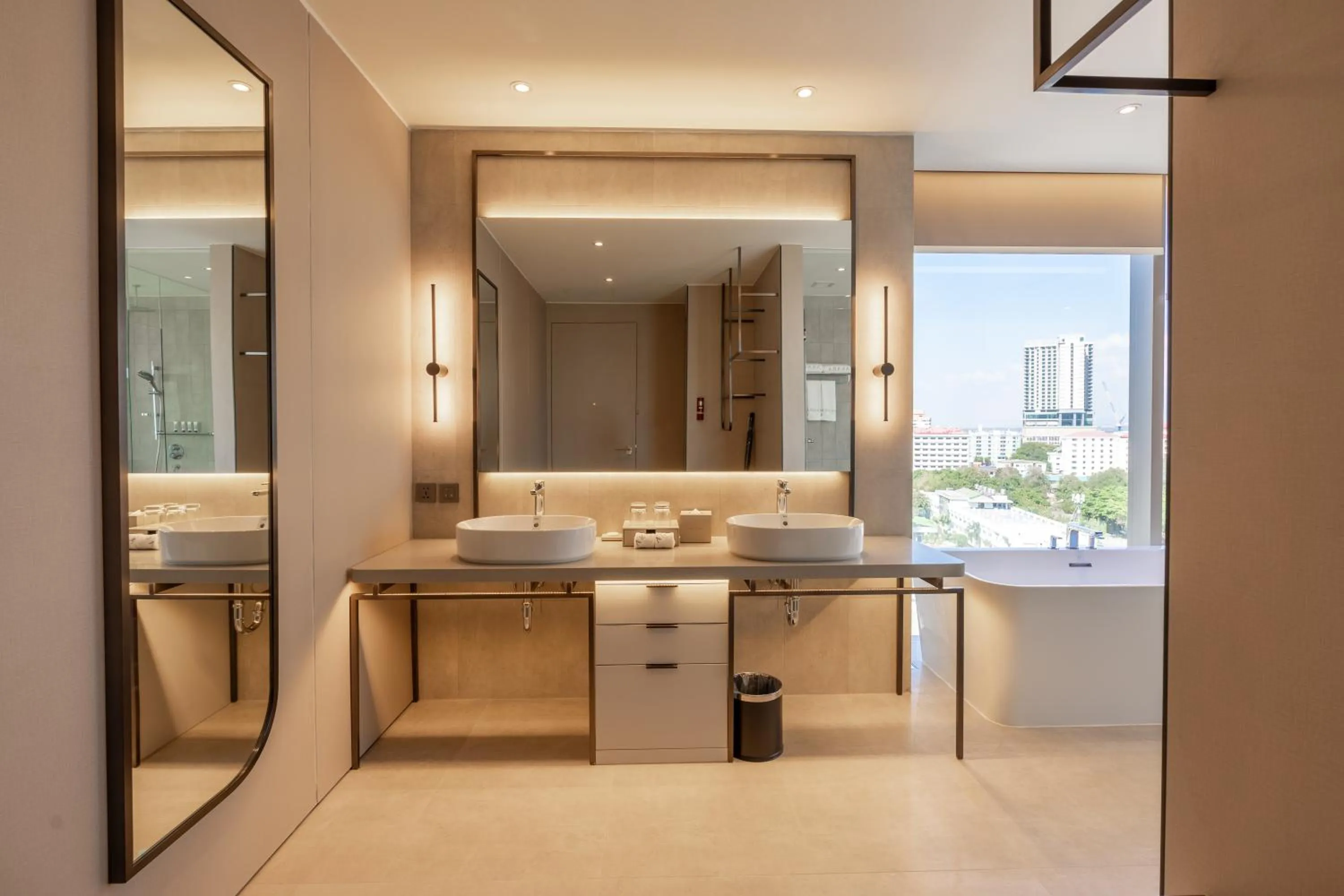 Bath in Akara Hotel Pattaya