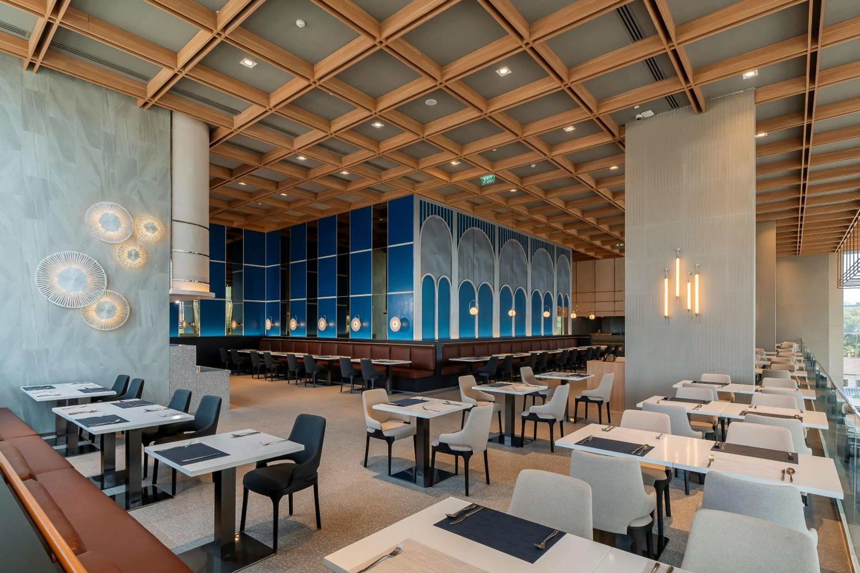 Restaurant/places to eat in Akara Hotel Pattaya