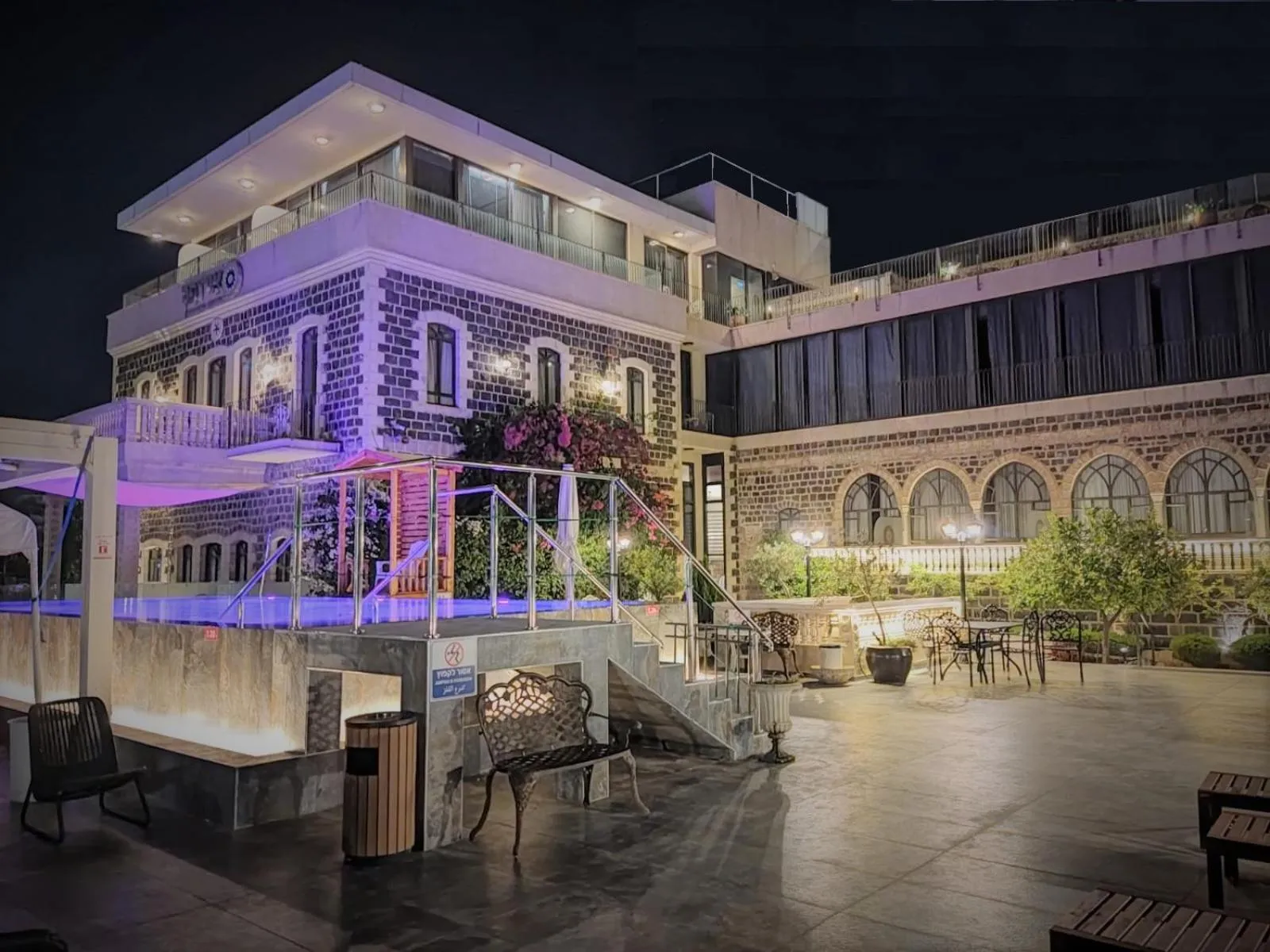 Property building in Europa 1917