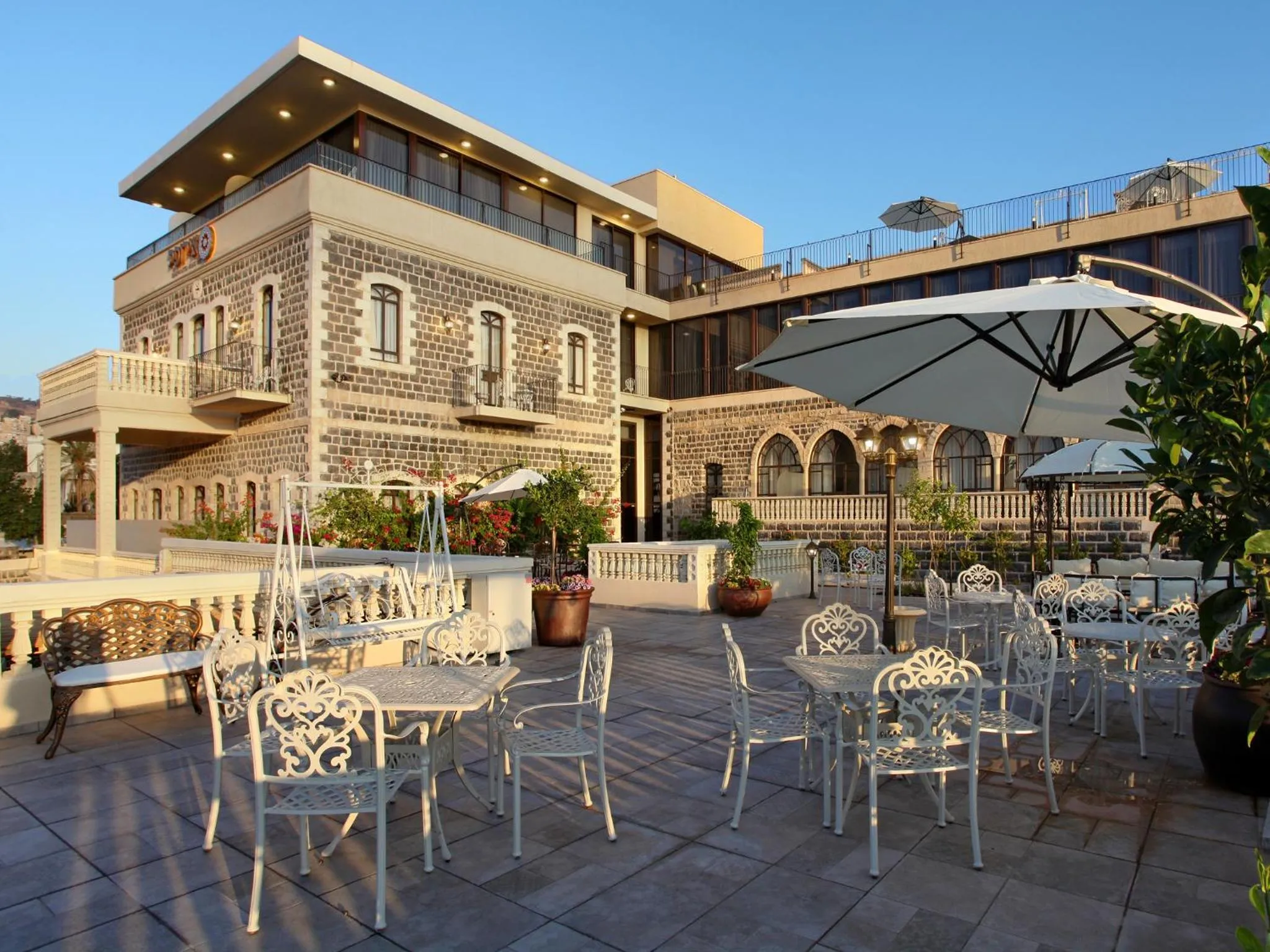 Property building in Europa 1917