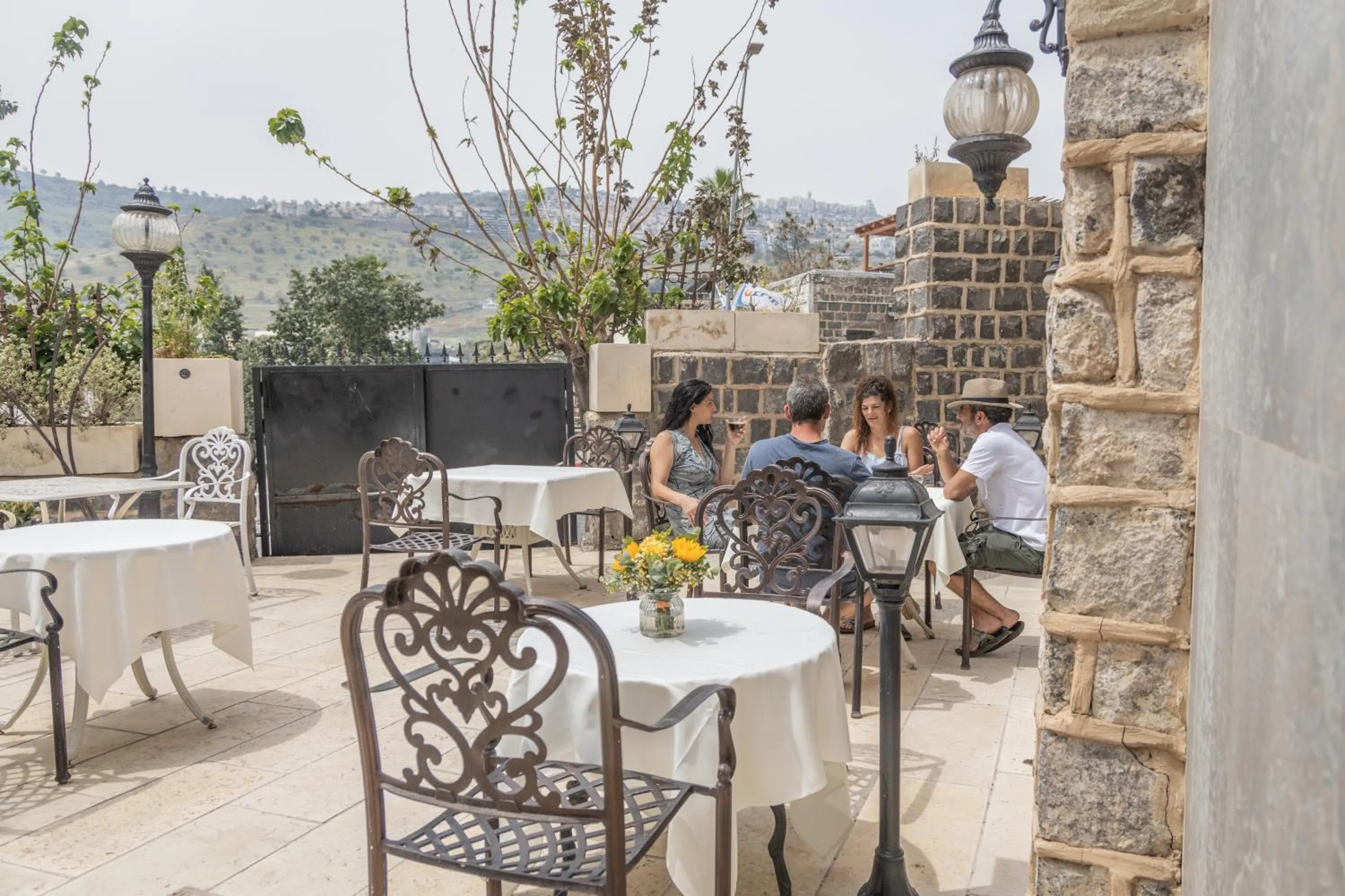 Restaurant/places to eat in Europa 1917