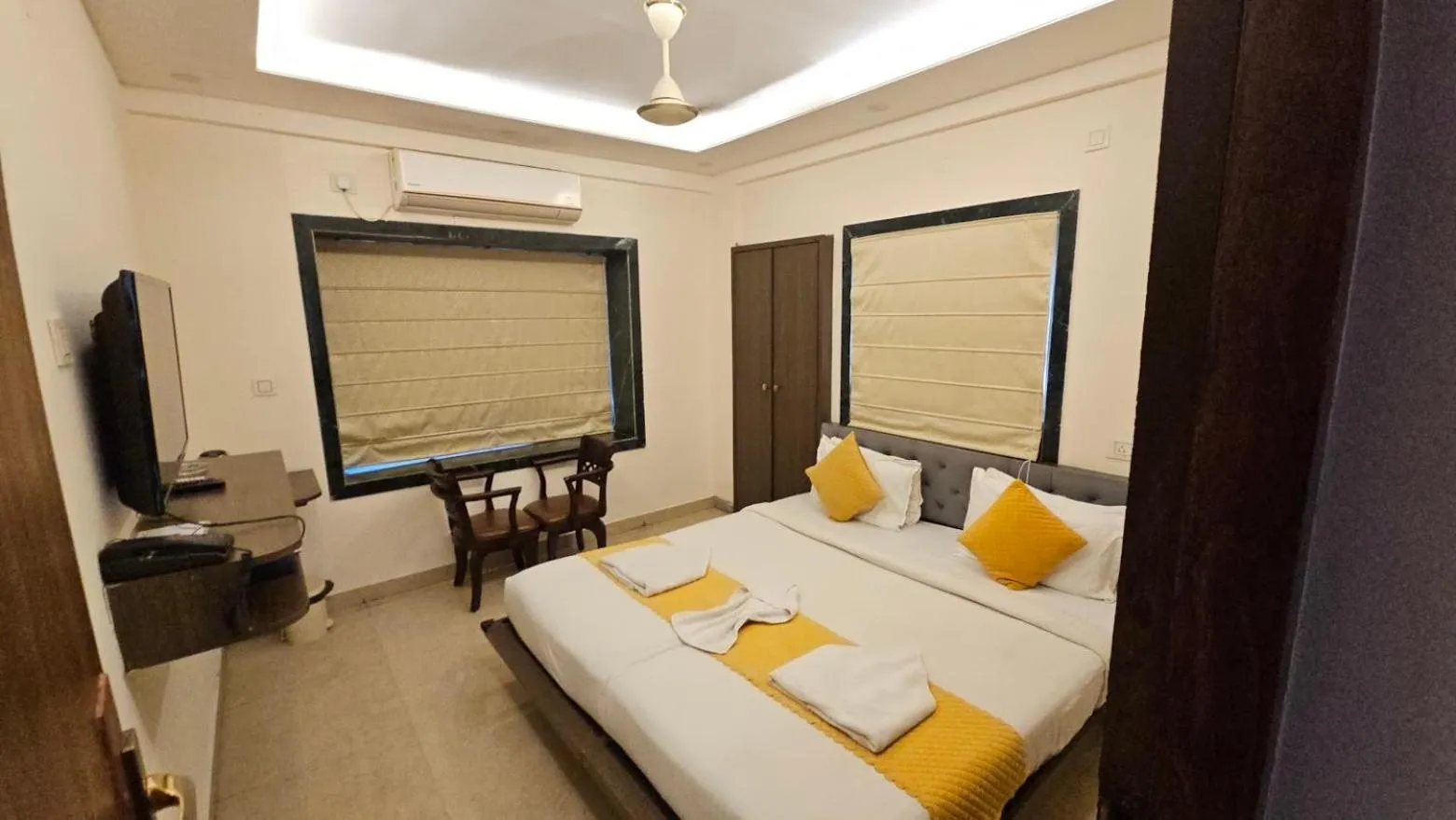 Bed in One Infinity Residency