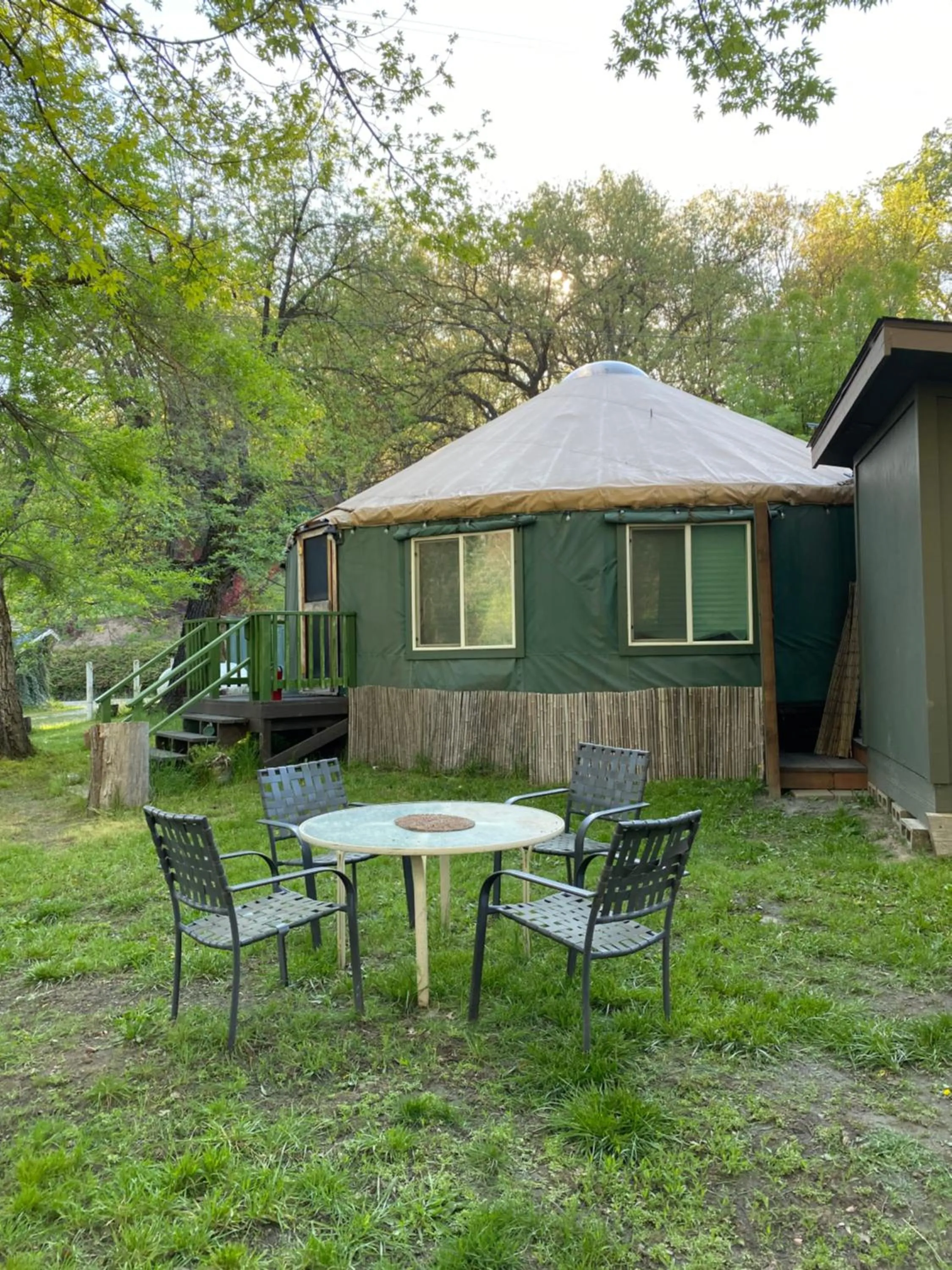 Seven Circles Lodge&Retreat