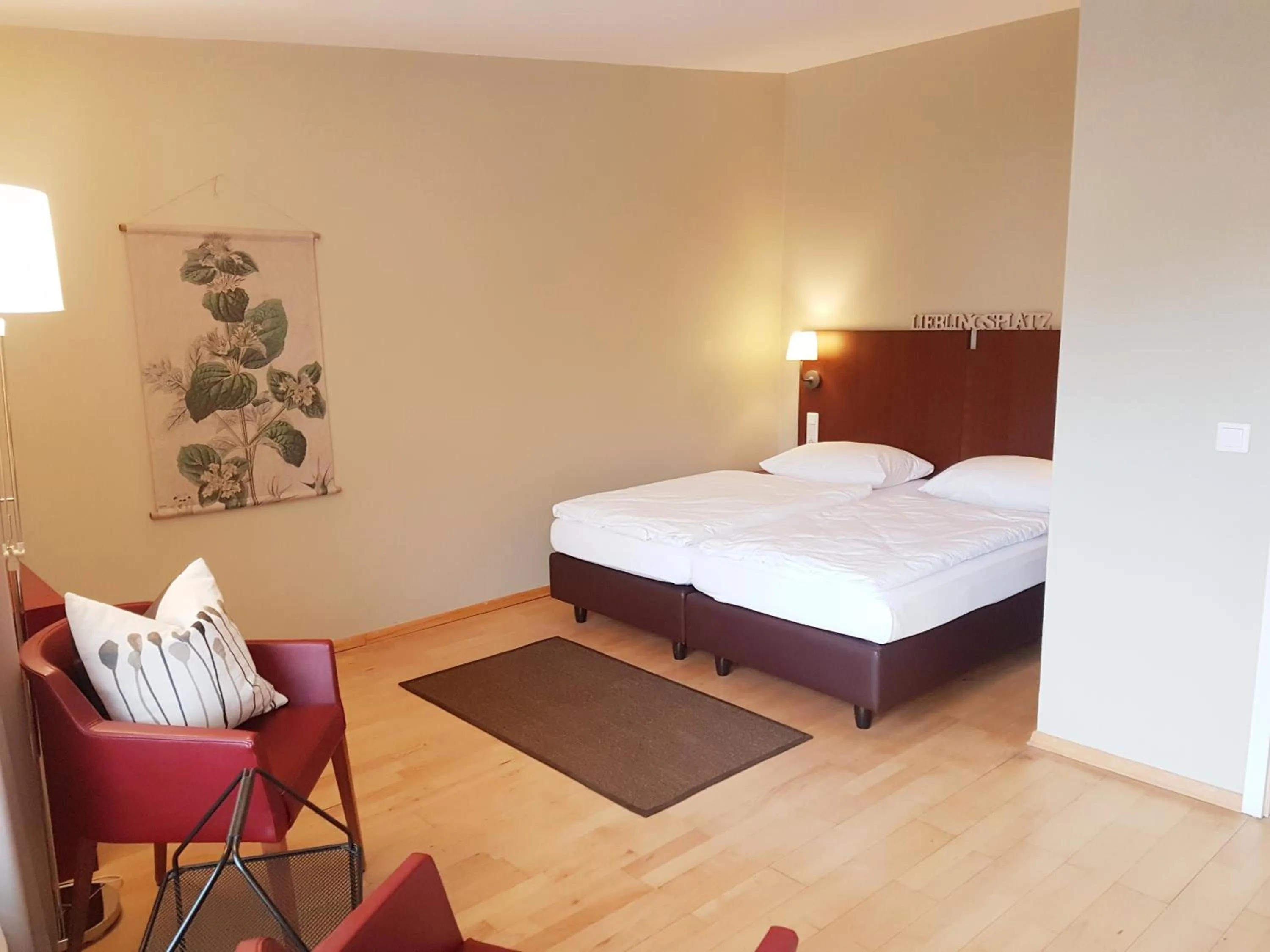 Photo of the whole room, Bed in Hotel Fährhaus GmbH