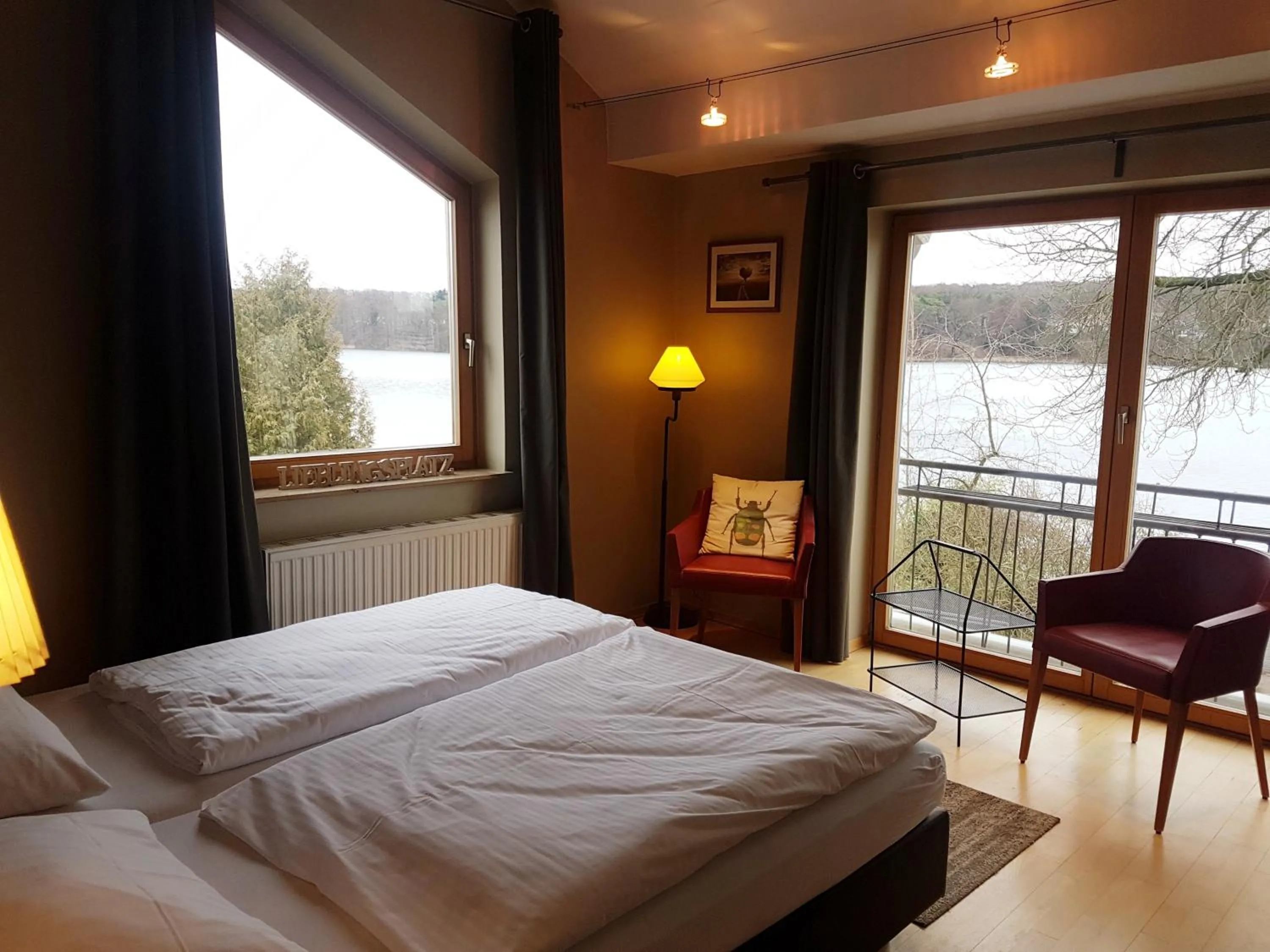 View (from property/room), Bed in Hotel Fährhaus GmbH