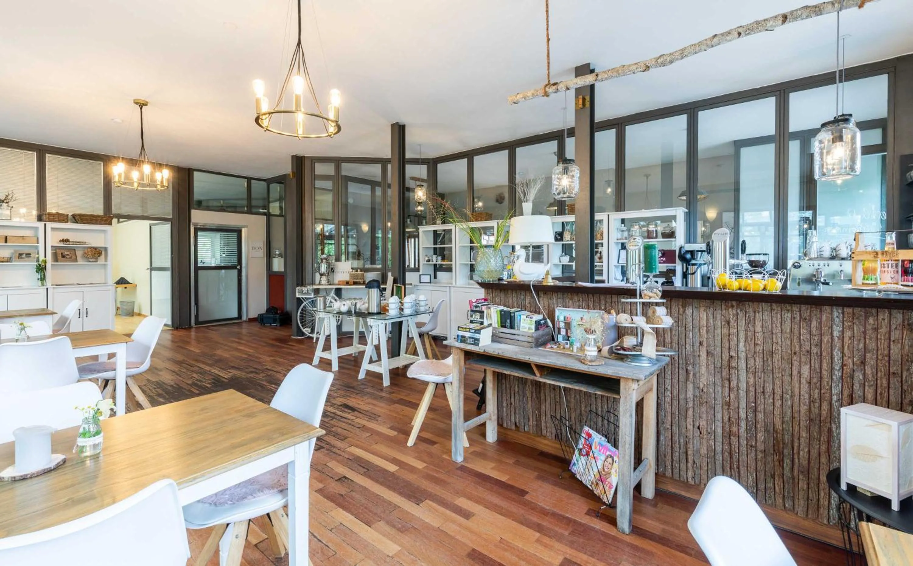 Restaurant/places to eat in Hotel Fährhaus GmbH