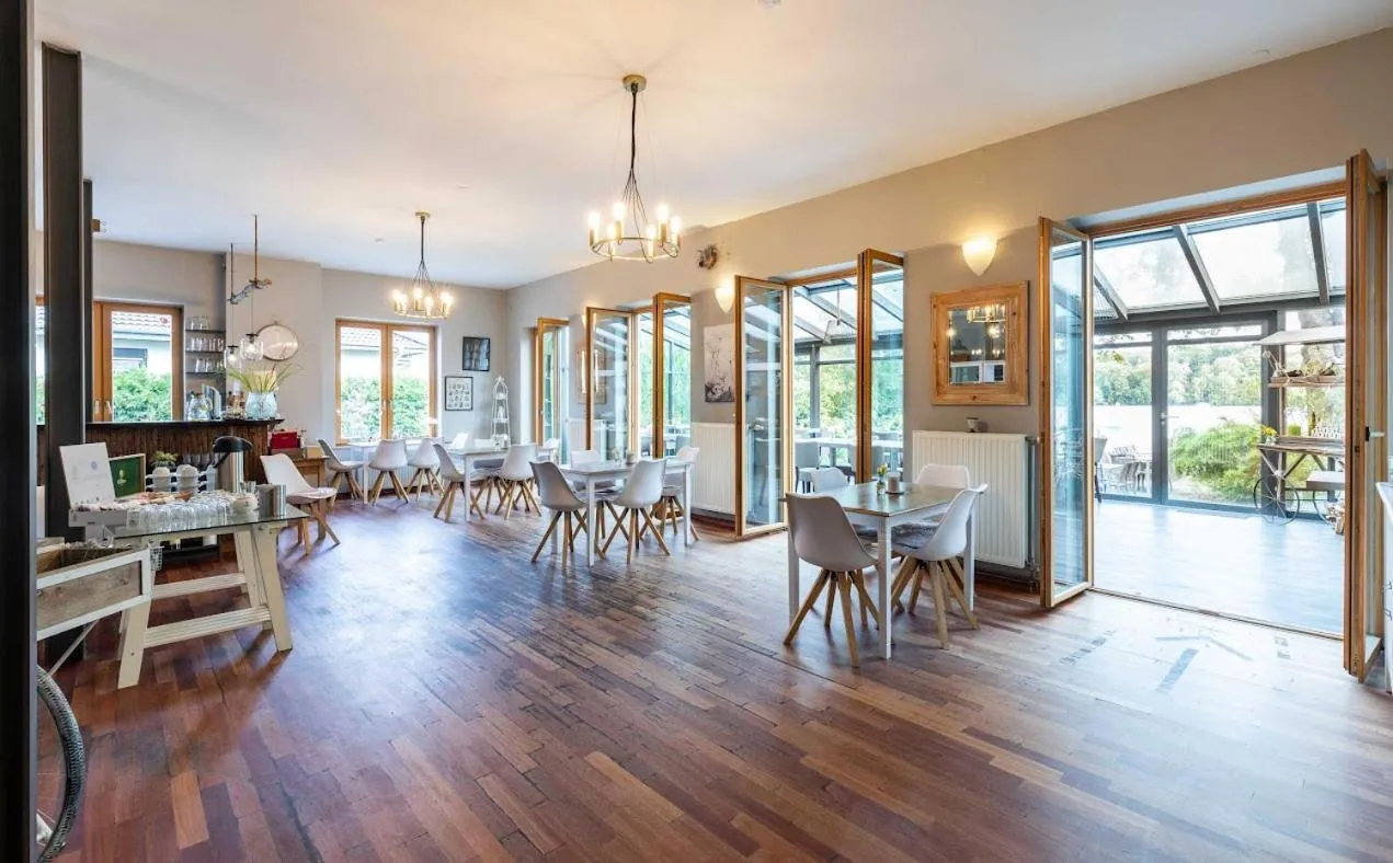 Restaurant/places to eat in Hotel Fährhaus GmbH