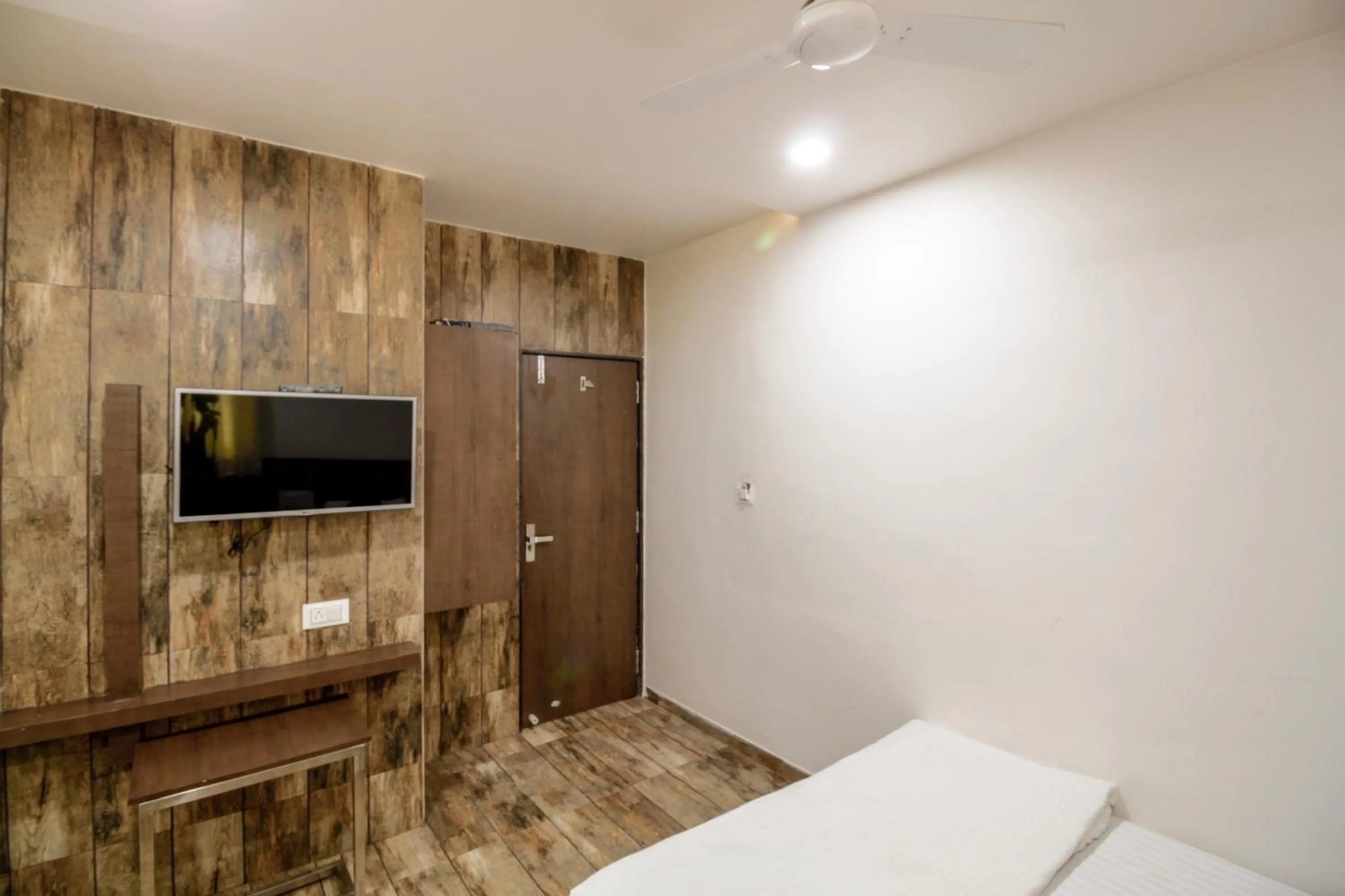 Bedroom, Bed in Hotel City Inn