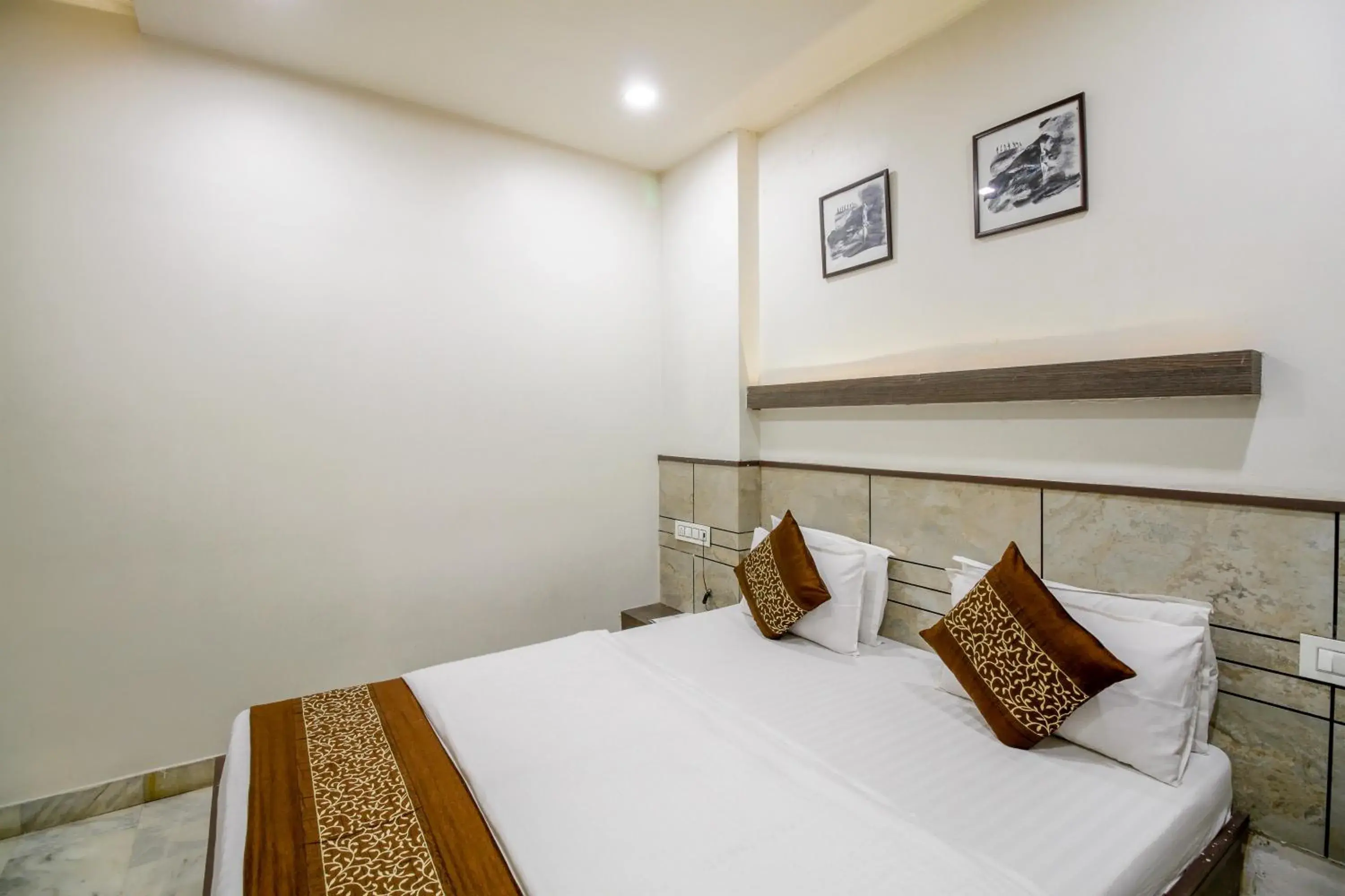 Bed in Hotel City Inn Bed in Hotel City Inn