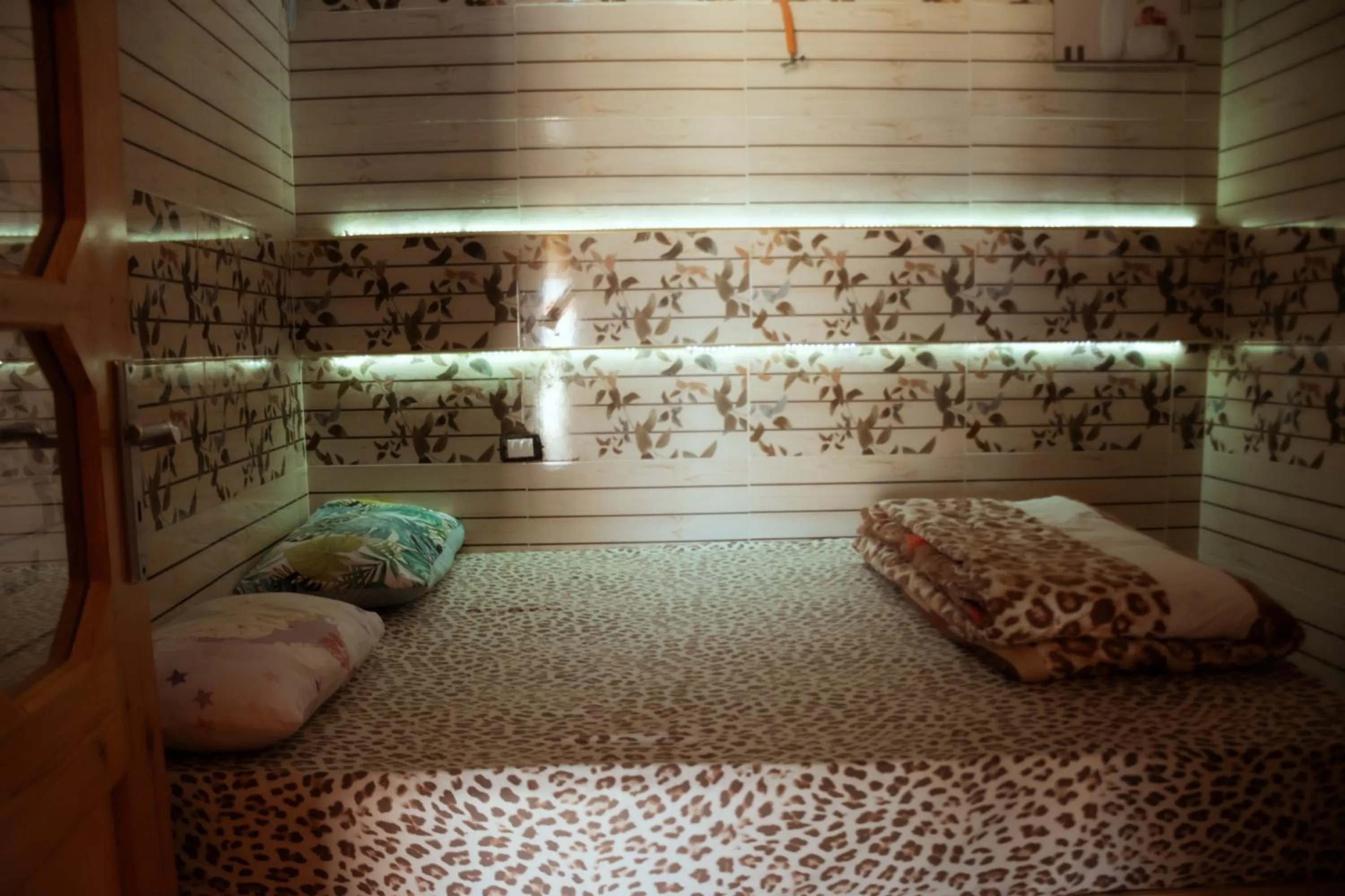 Bed in Green Beach Camp & Hotel