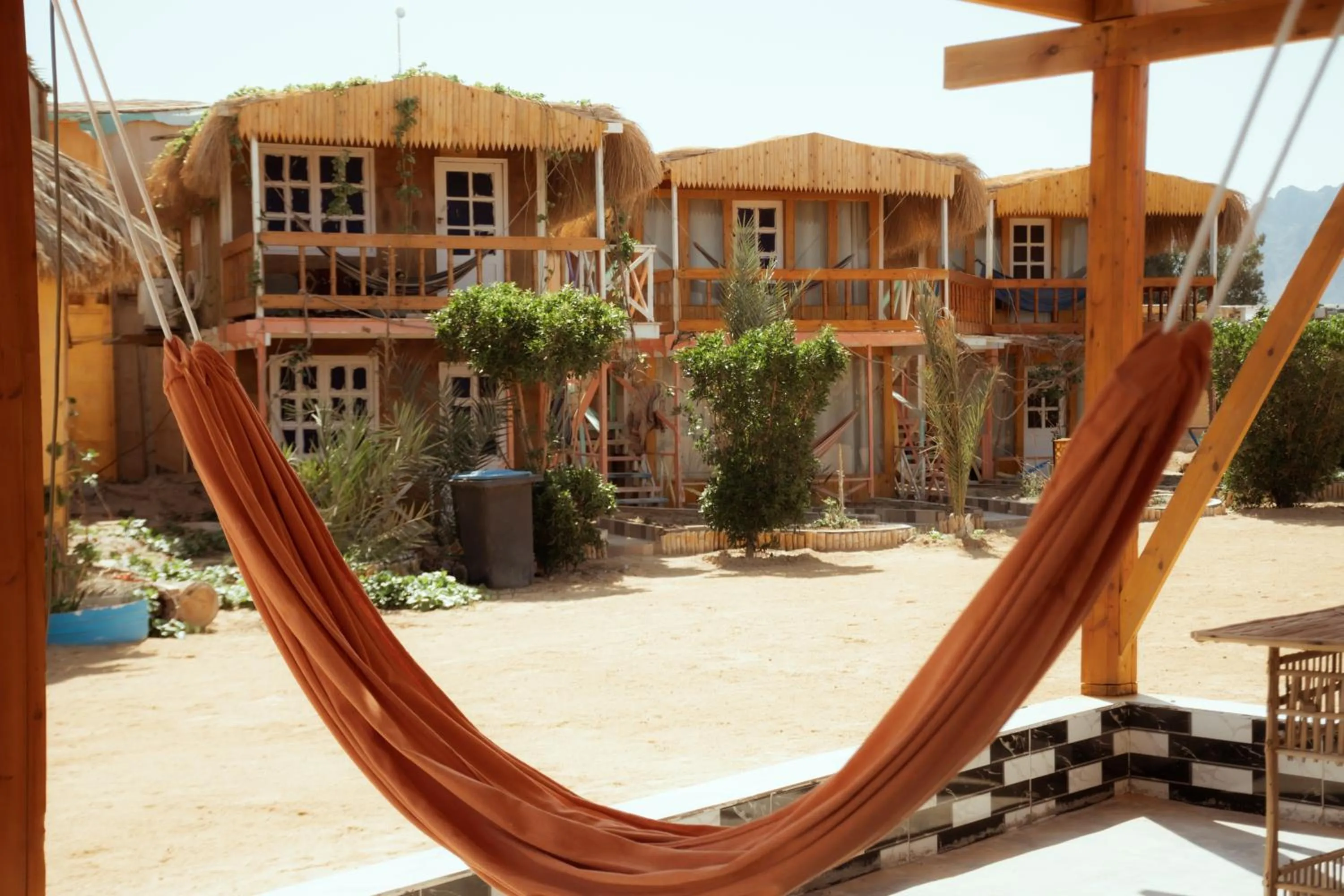 Green Beach Camp & Hotel