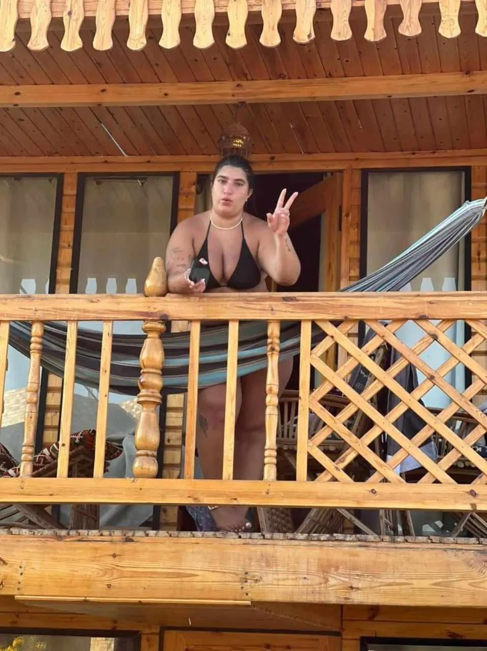 Green Beach Camp & Hotel