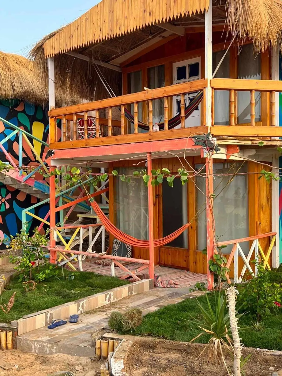 Green Beach Camp & Hotel