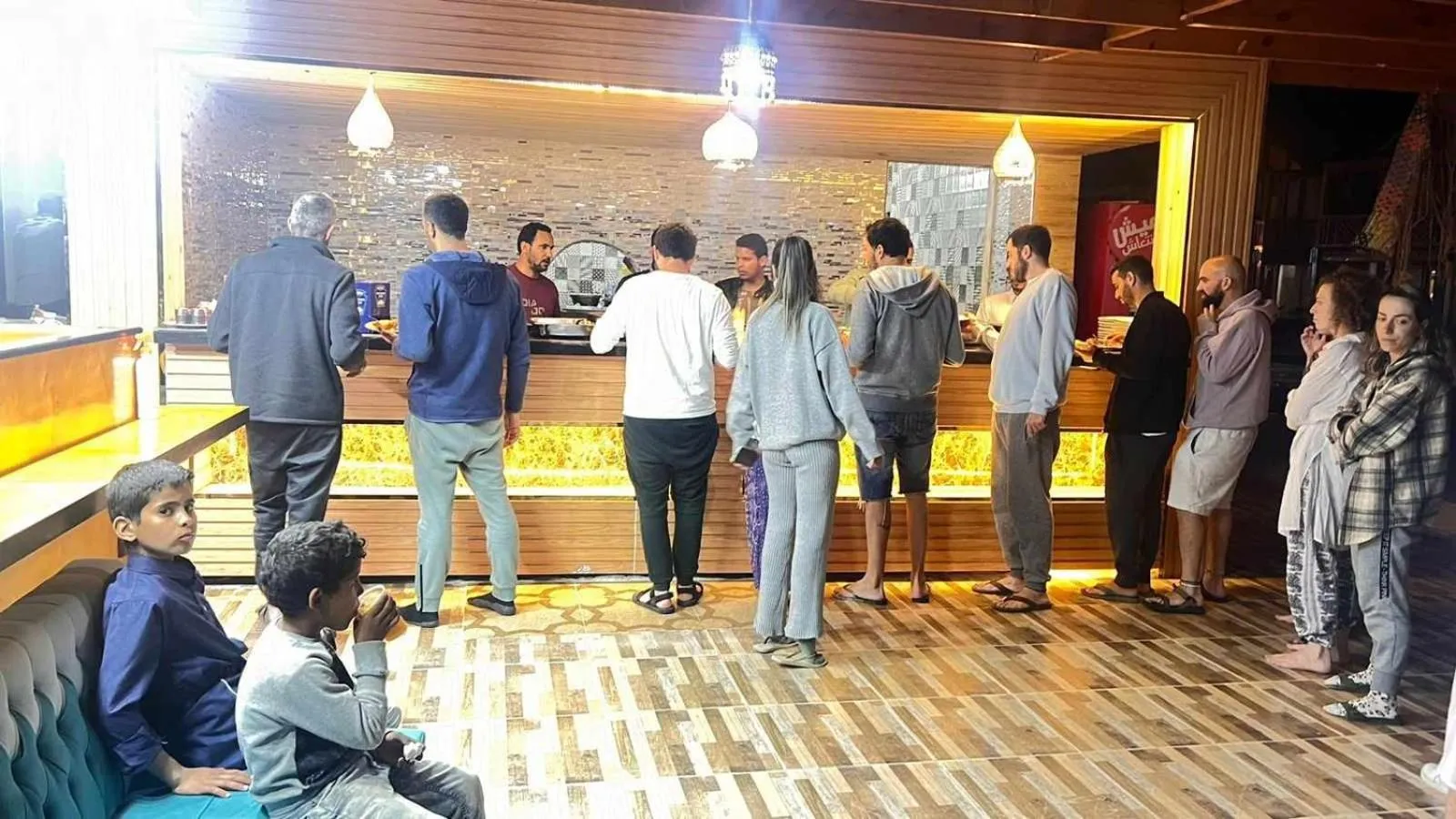 Green Beach Camp & Hotel