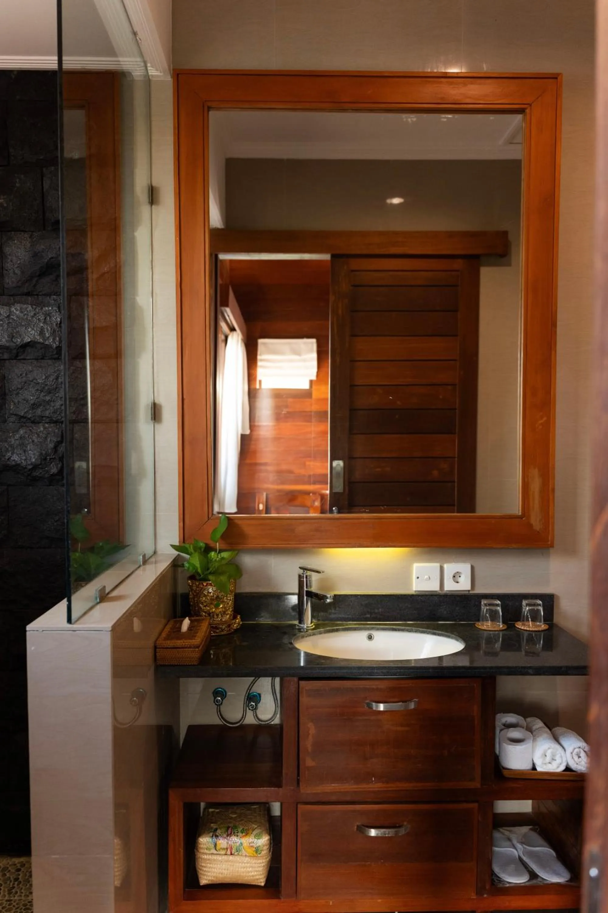 Bathroom in Lebak Bali Residence