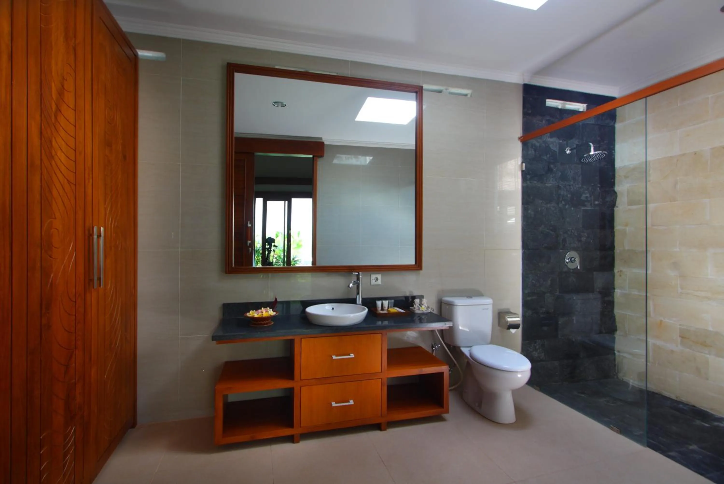 Bathroom in Lebak Bali Residence