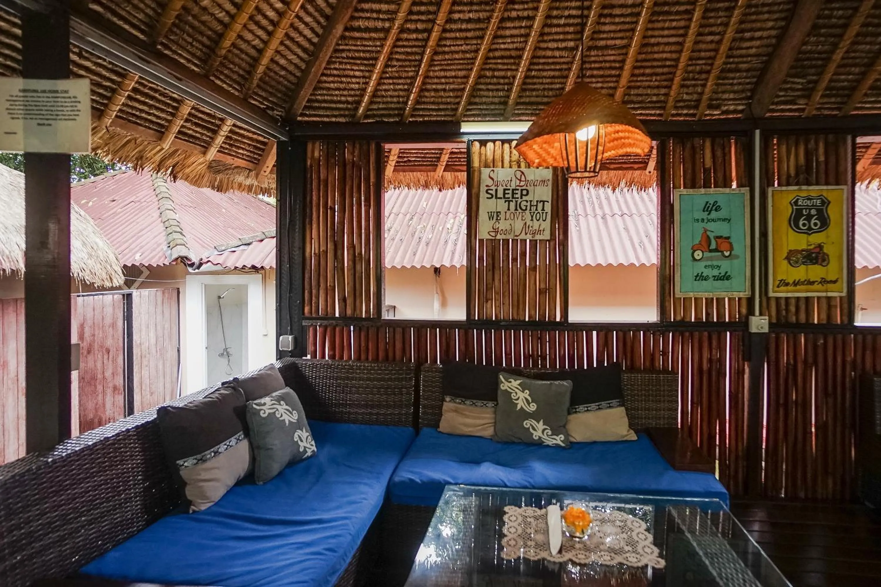 Restaurant/places to eat in Kampung 168