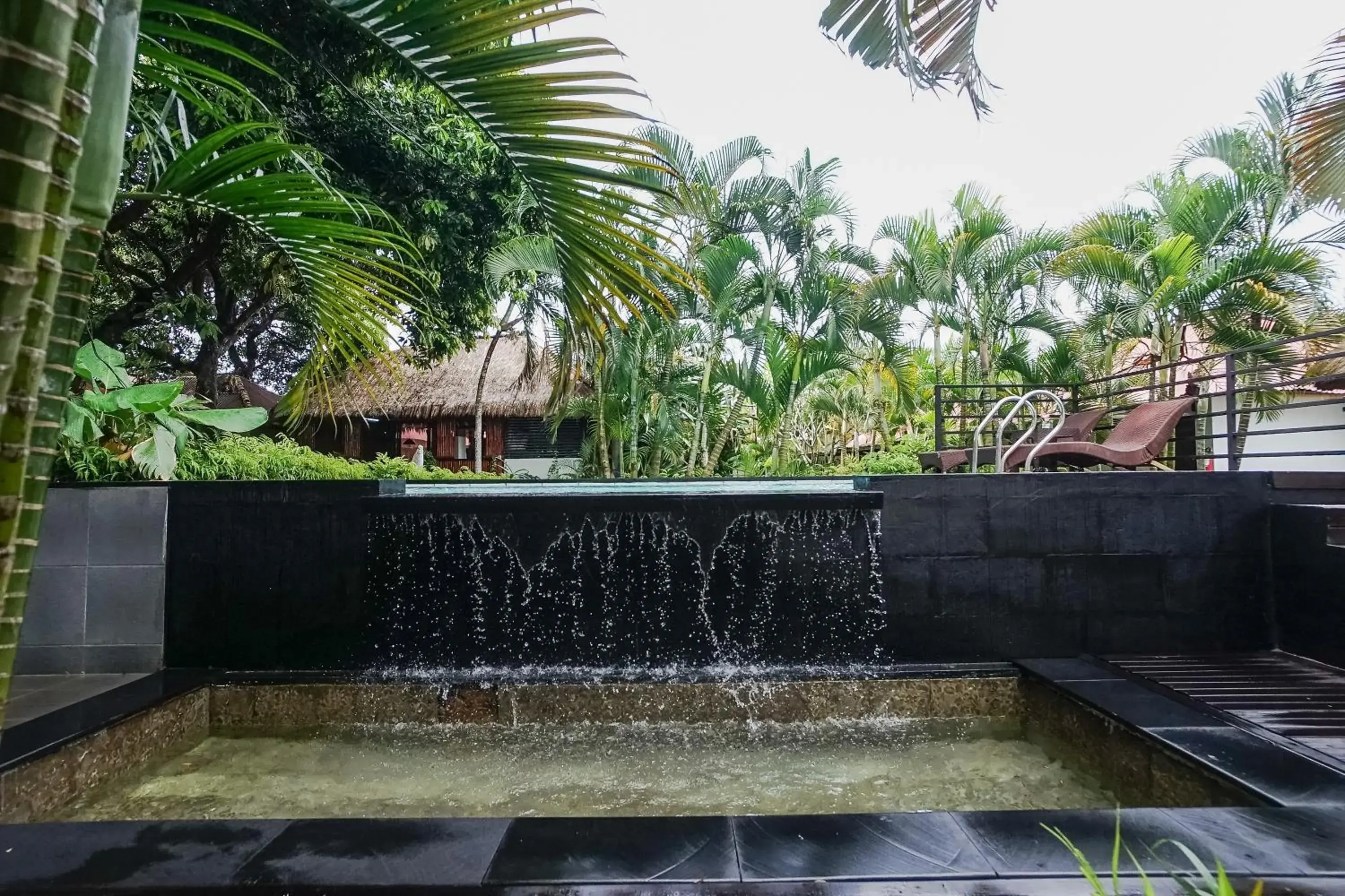 Swimming pool in Kampung 168 Swimming pool in Kampung 168