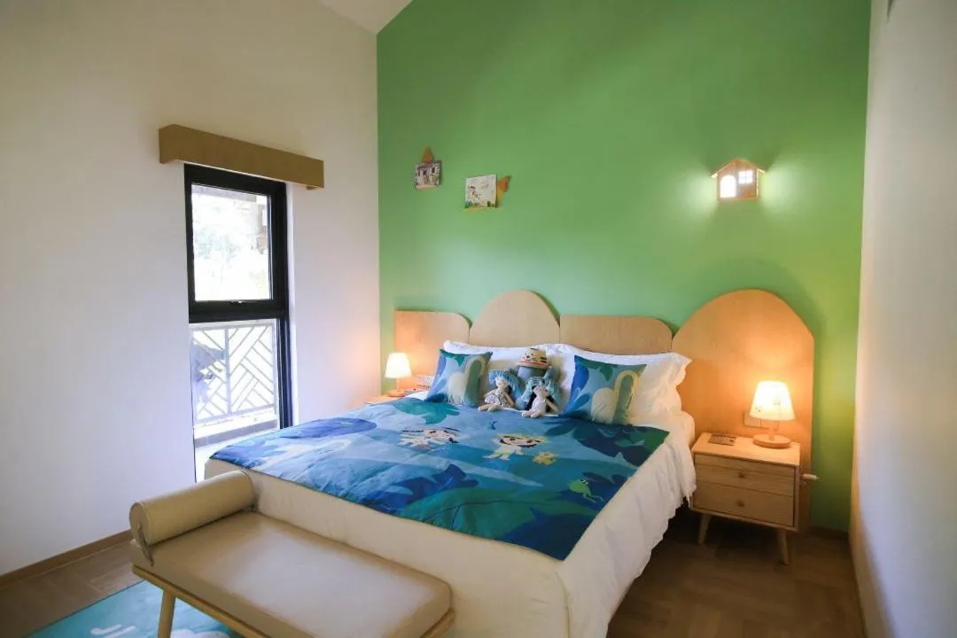 Bed in Little Hakka Hotel