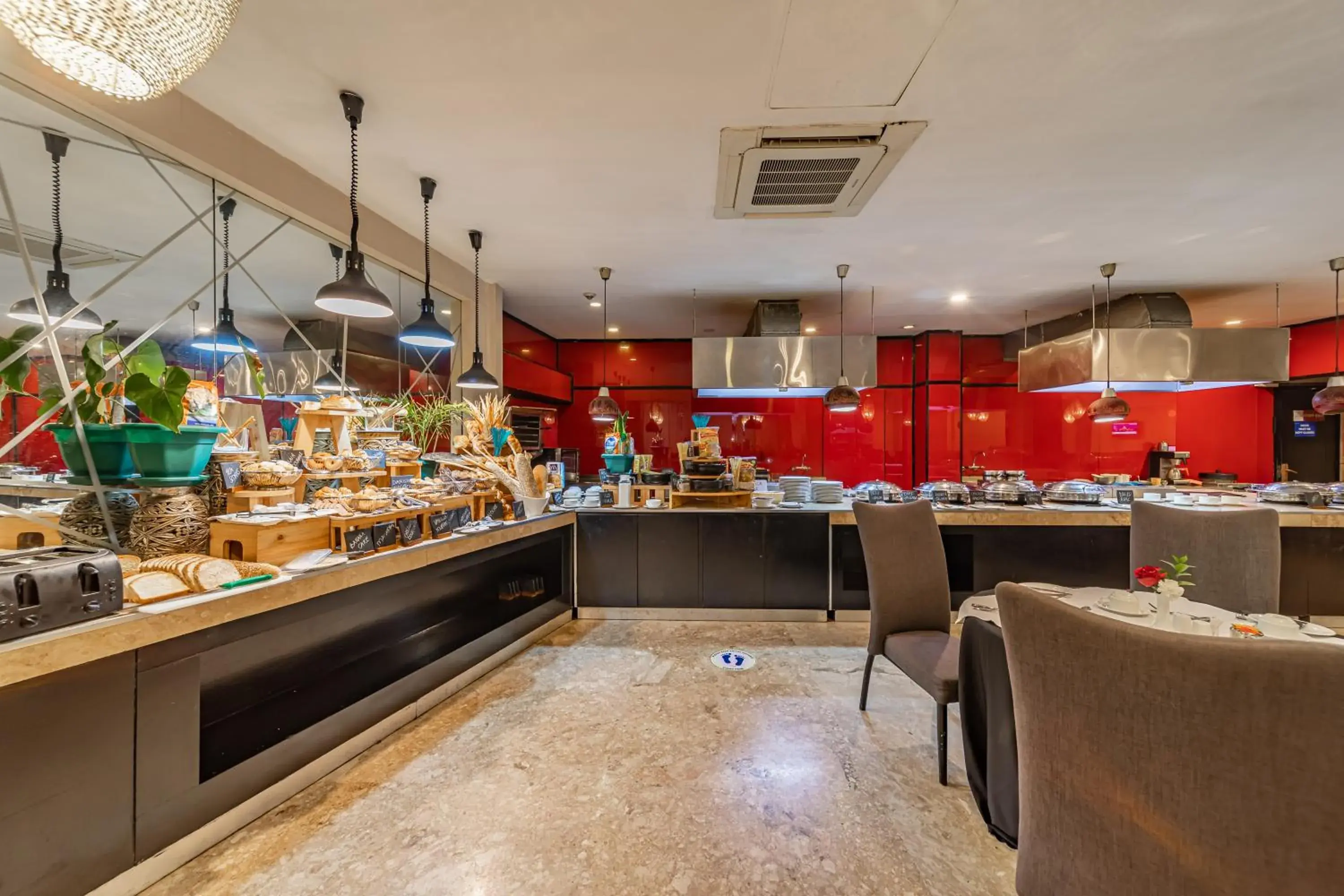 Restaurant/places to eat in PrideInn Azure Hotel Nairobi Westlands Restaurant/places to eat in PrideInn Azure Hotel Nairobi Westlands