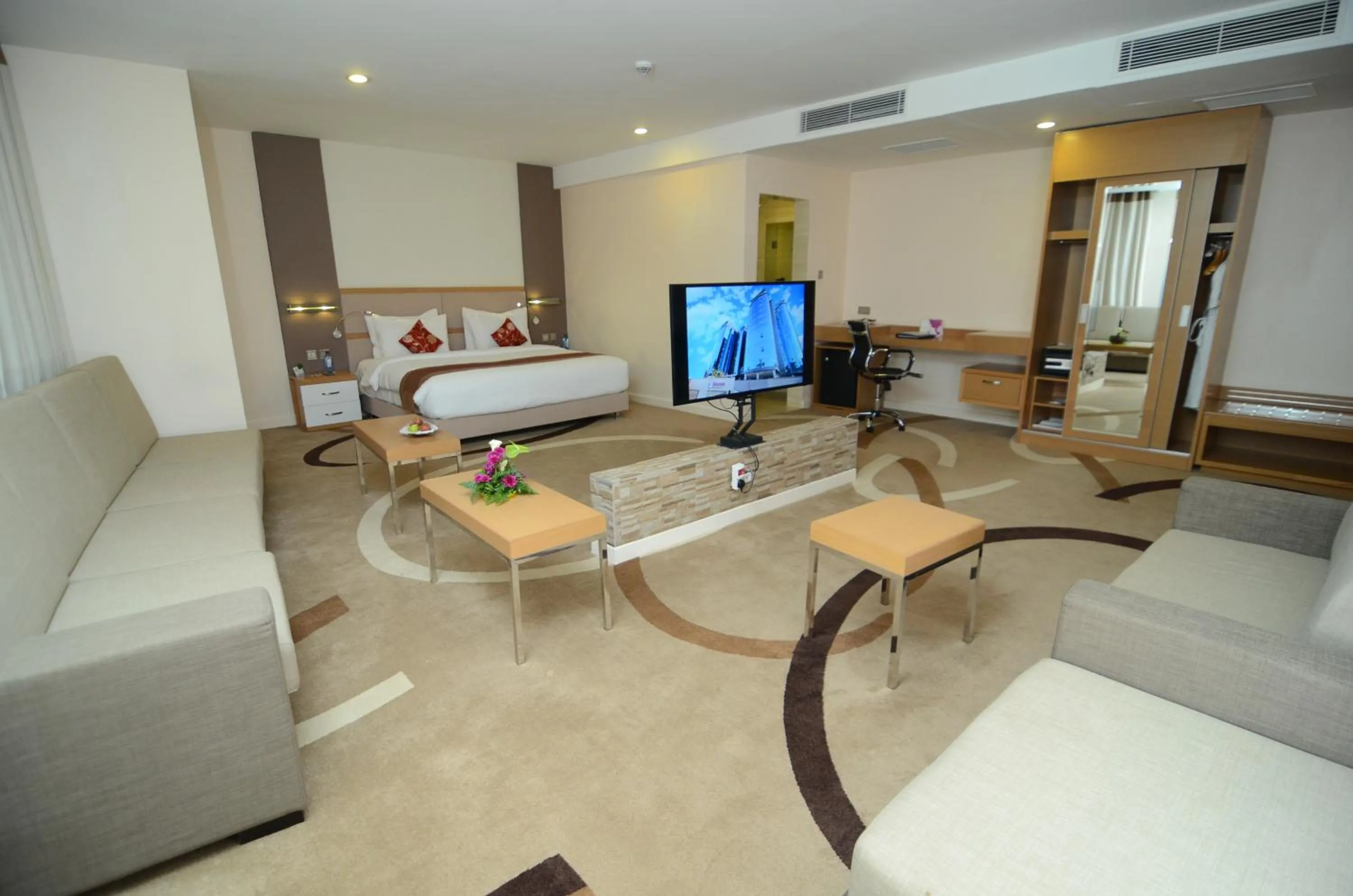 Bed in PrideInn Azure Hotel Nairobi Westlands